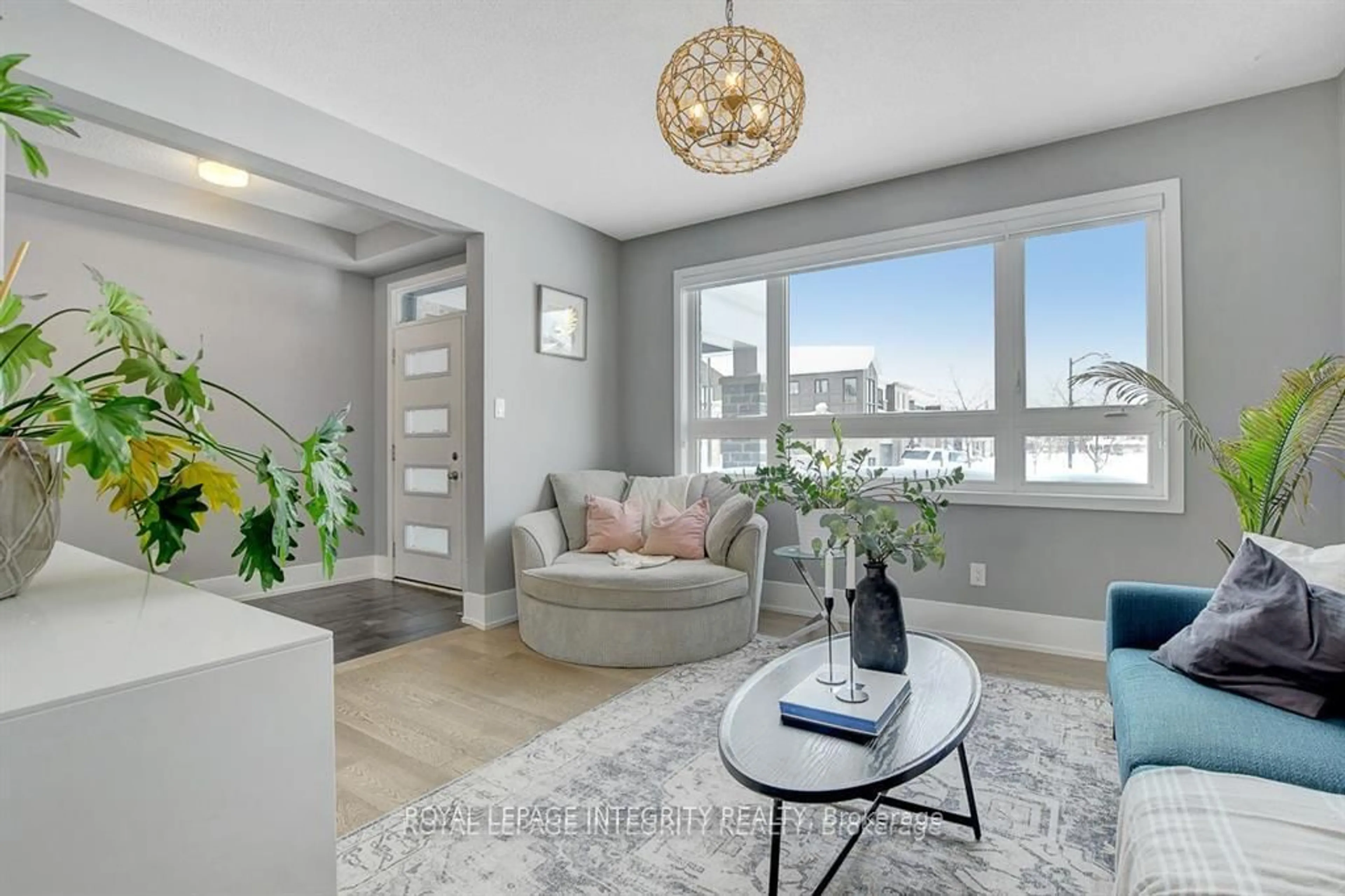 Living room with furniture, unknown for 129 Reliance Rdge, Ottawa Ontario K2V 0R3