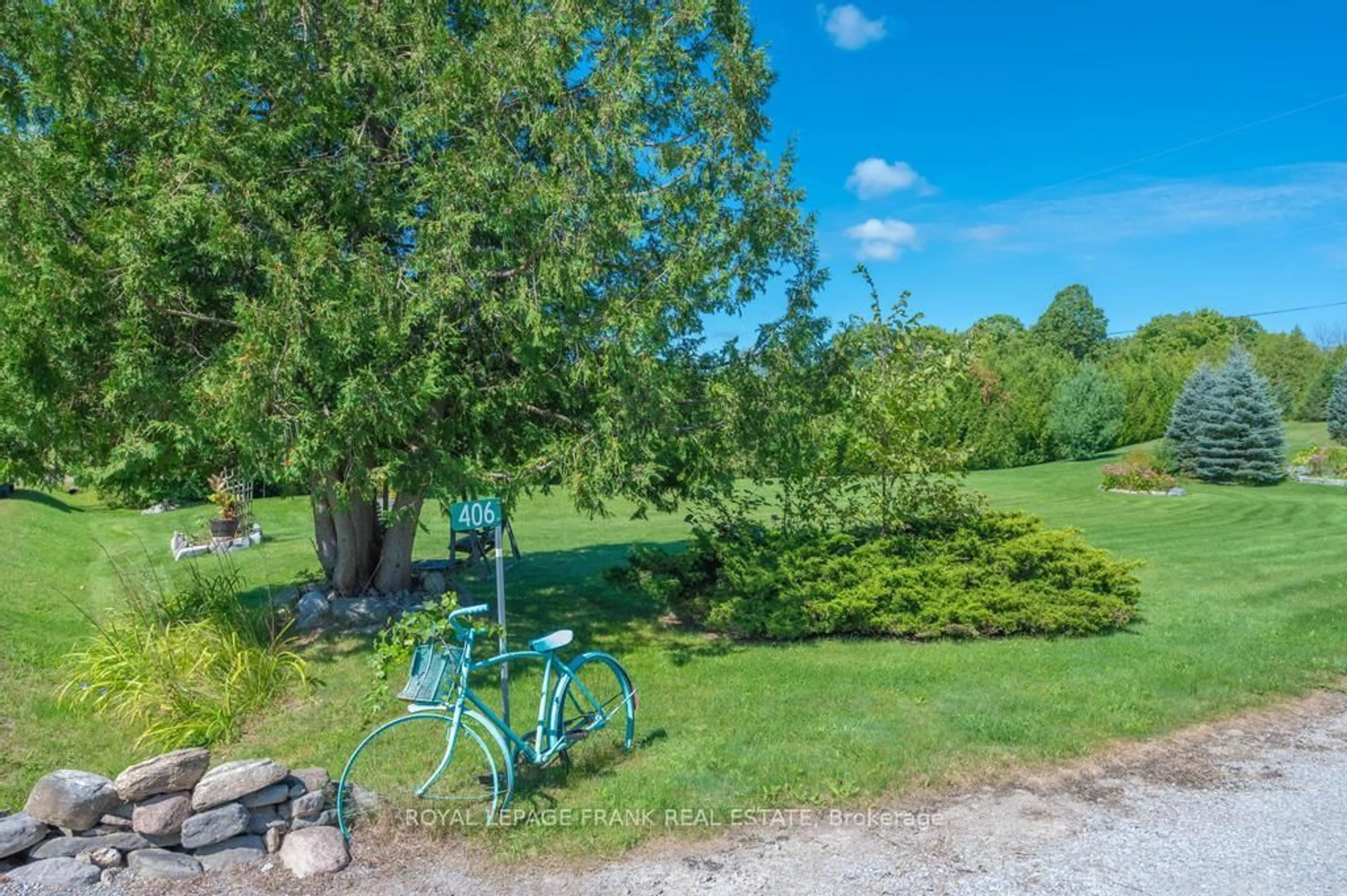 A pic from outside/outdoor area/front of a property/back of a property/a pic from drone, water/lake/river/ocean view for 406 Lakehurst Circle Rd, Trent Lakes Ontario K0L 1J0
