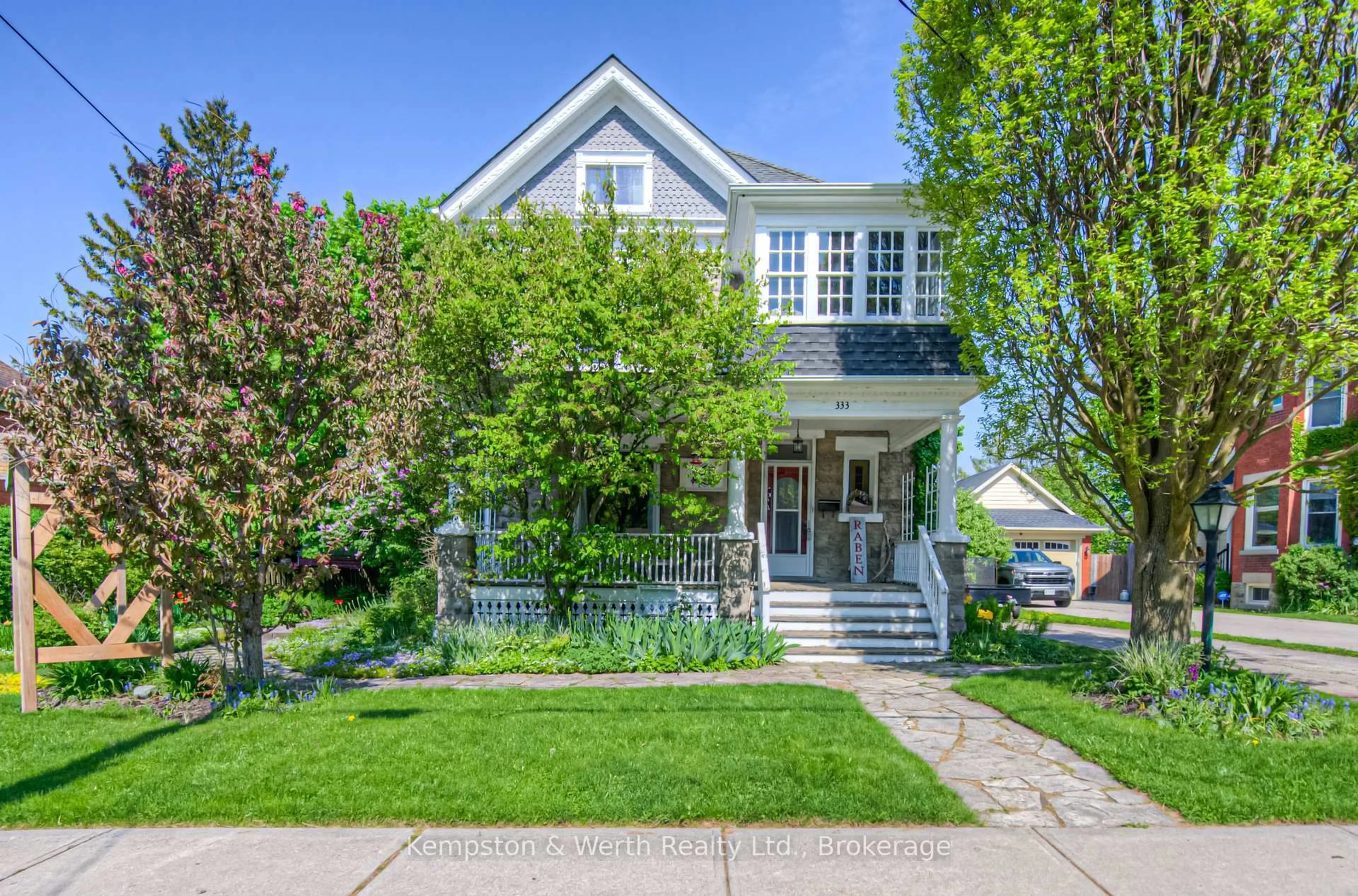 Unknown for 333 Barber Ave, North Perth Ontario N4W 1R8