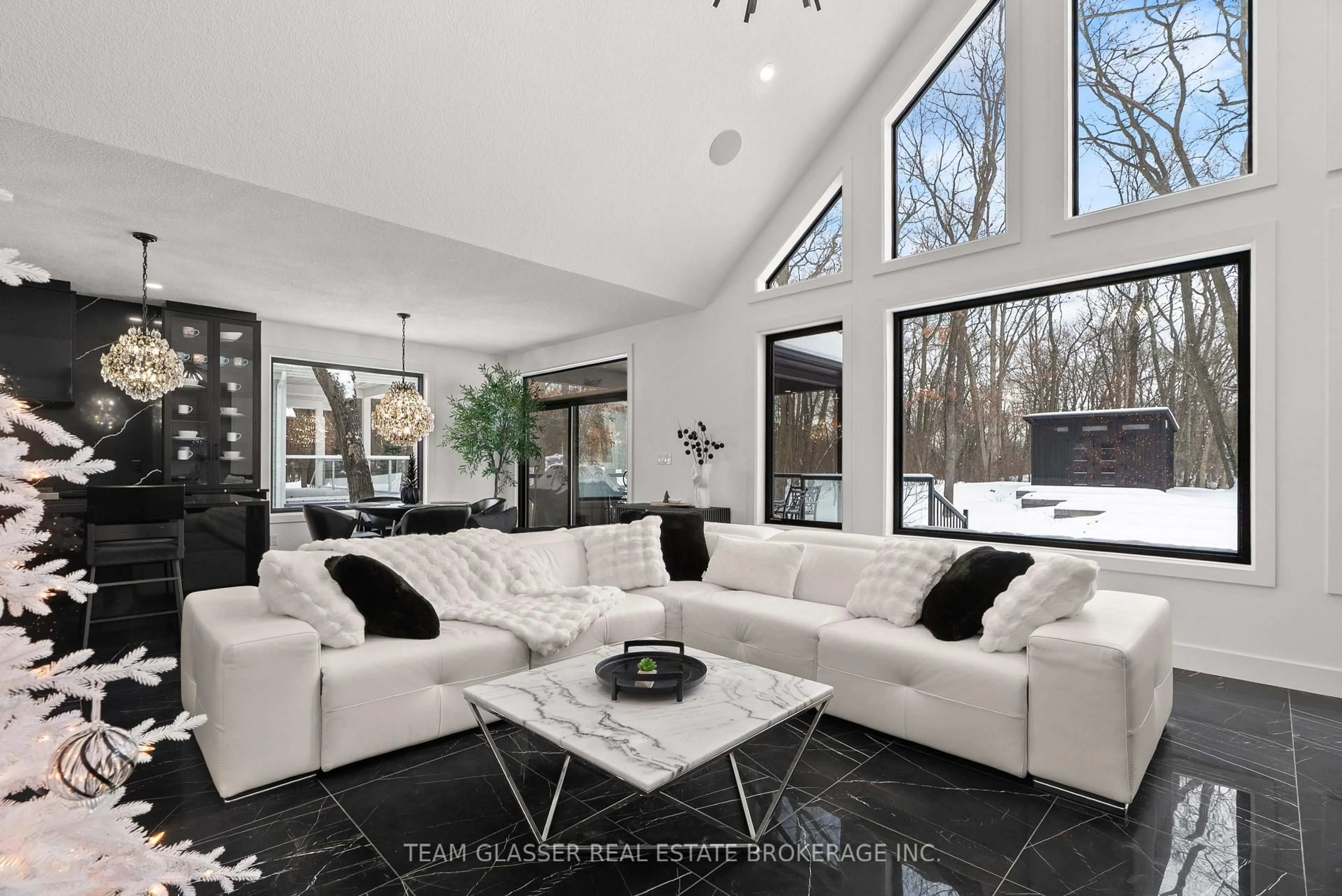 Living room with furniture, unknown for 10143 Pinery Bluffs Rd, Lambton Shores Ontario N0M 1T0