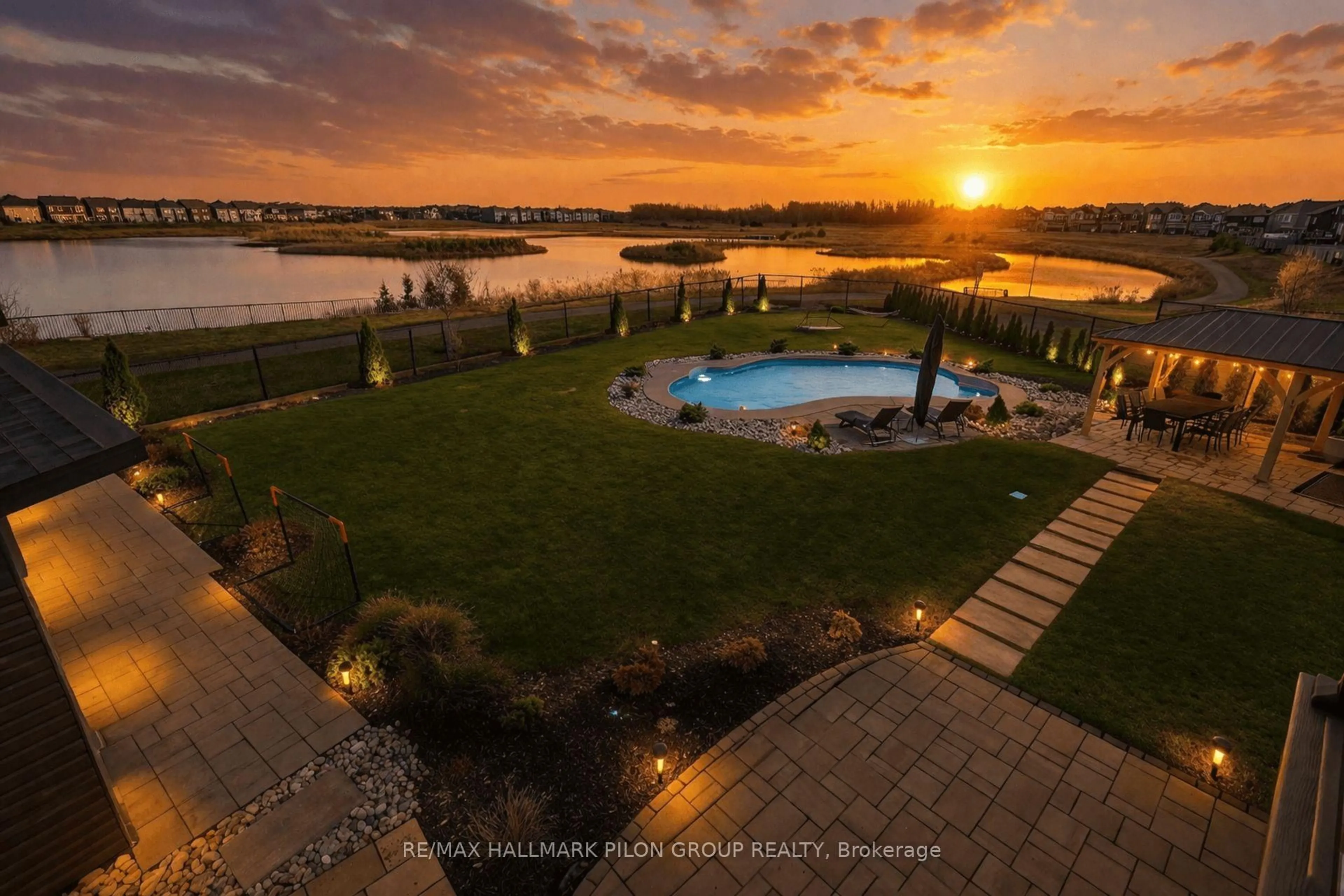 Unknown for 236 Esturgeon St, Orleans Ontario K4A 1G5