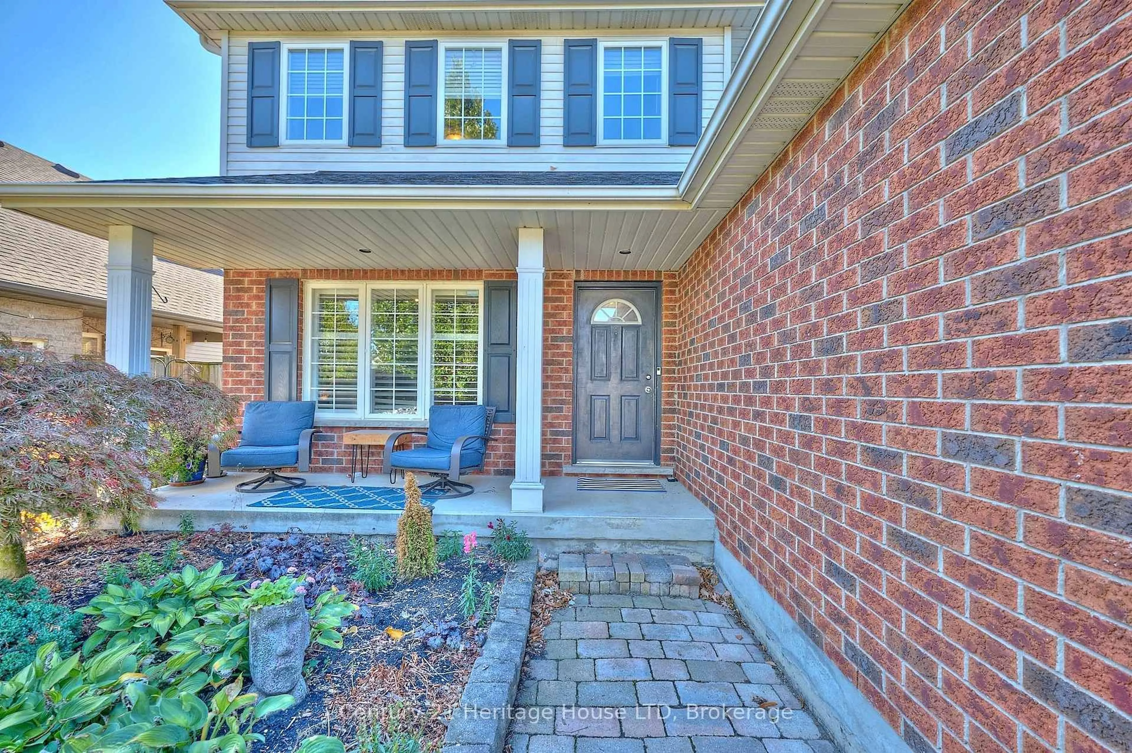Home with brick exterior material, street for 4 Arlene St, St. Catharines Ontario L2S 4C9
