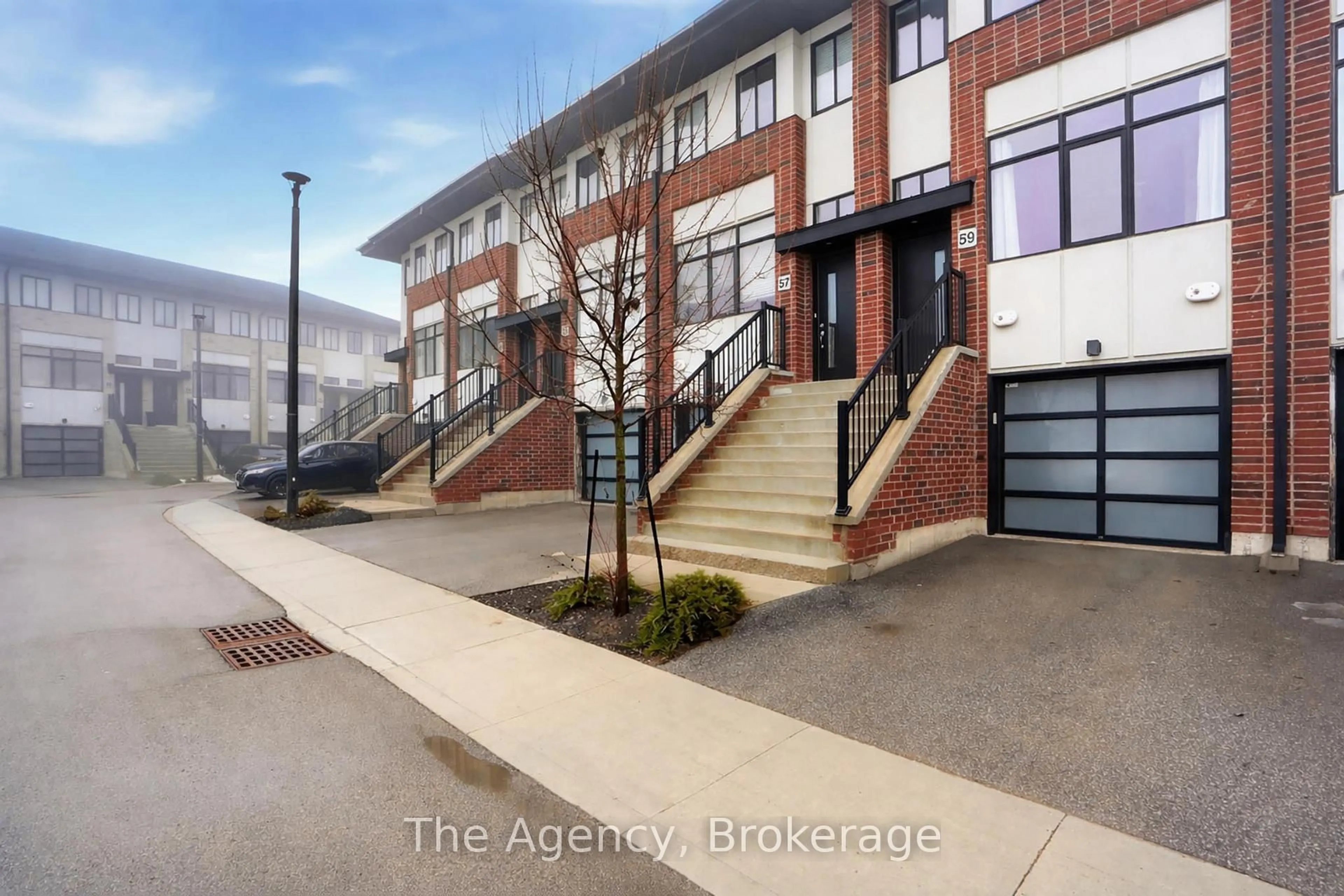 Unknown for 59 Markle Cres, Hamilton Ontario L9G 0H3