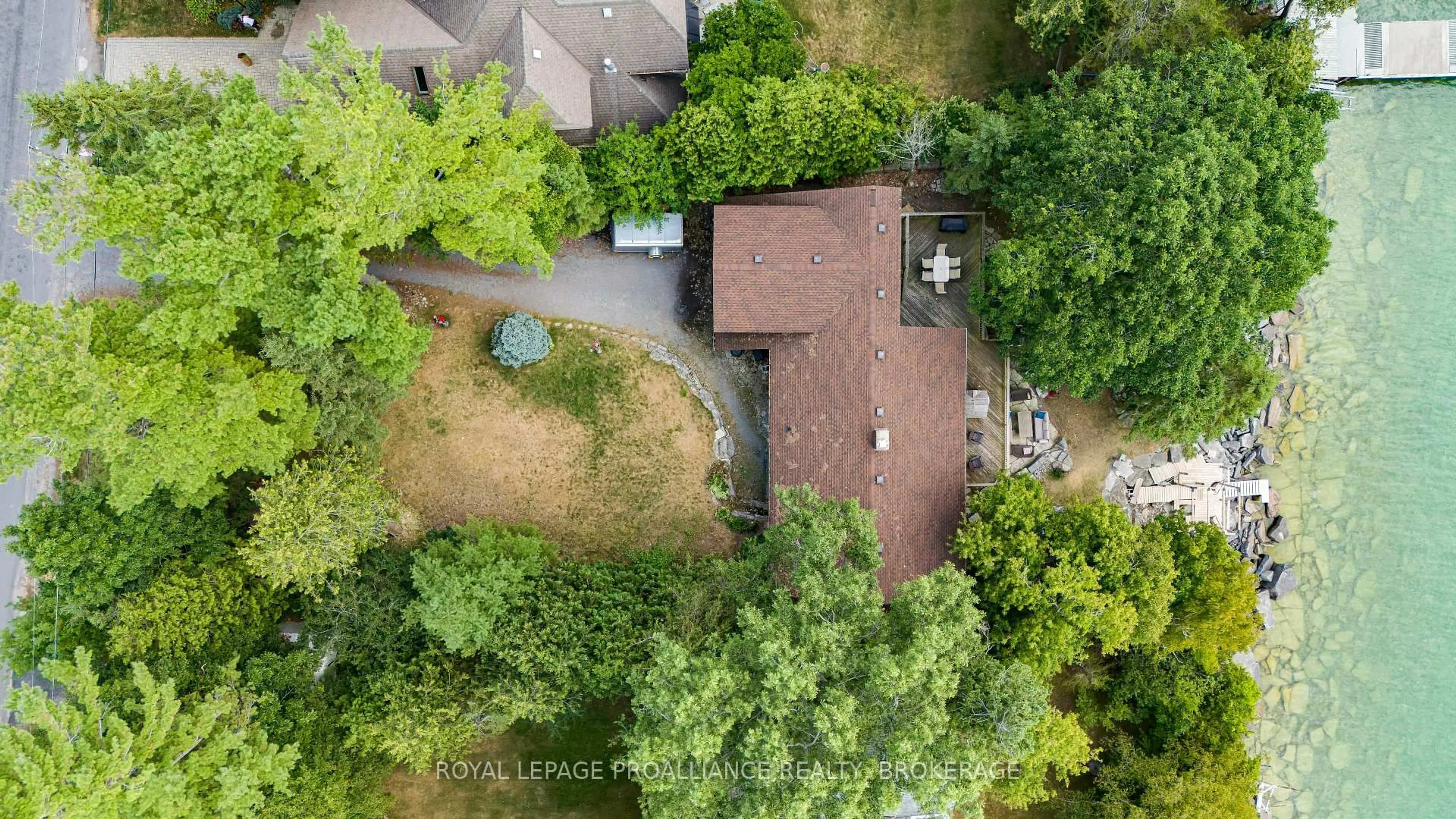A pic from outside/outdoor area/front of a property/back of a property/a pic from drone, unknown for 182 Nicholson Point Rd, Bath Ontario K0H 1G0