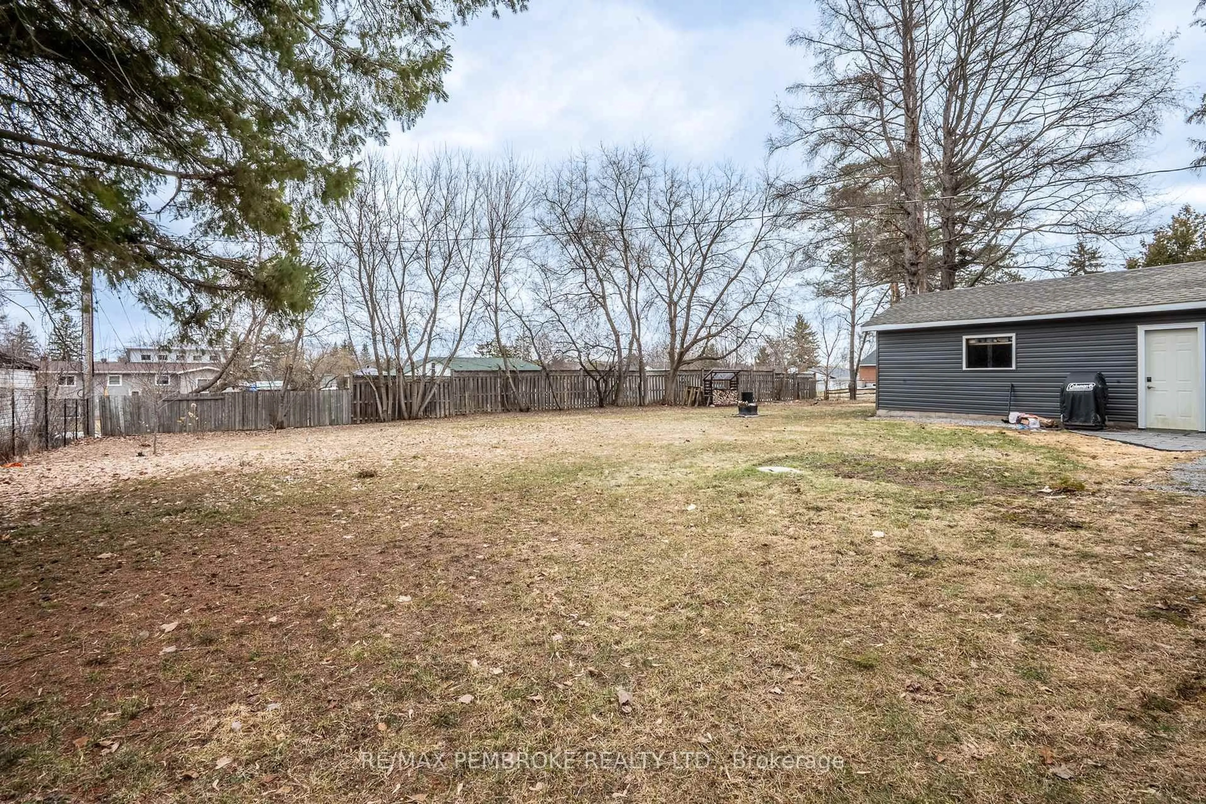 A pic from outside/outdoor area/front of a property/back of a property/a pic from drone, forest/trees view for 790 Lakeview Dr, Petawawa Ontario K8A 7E9