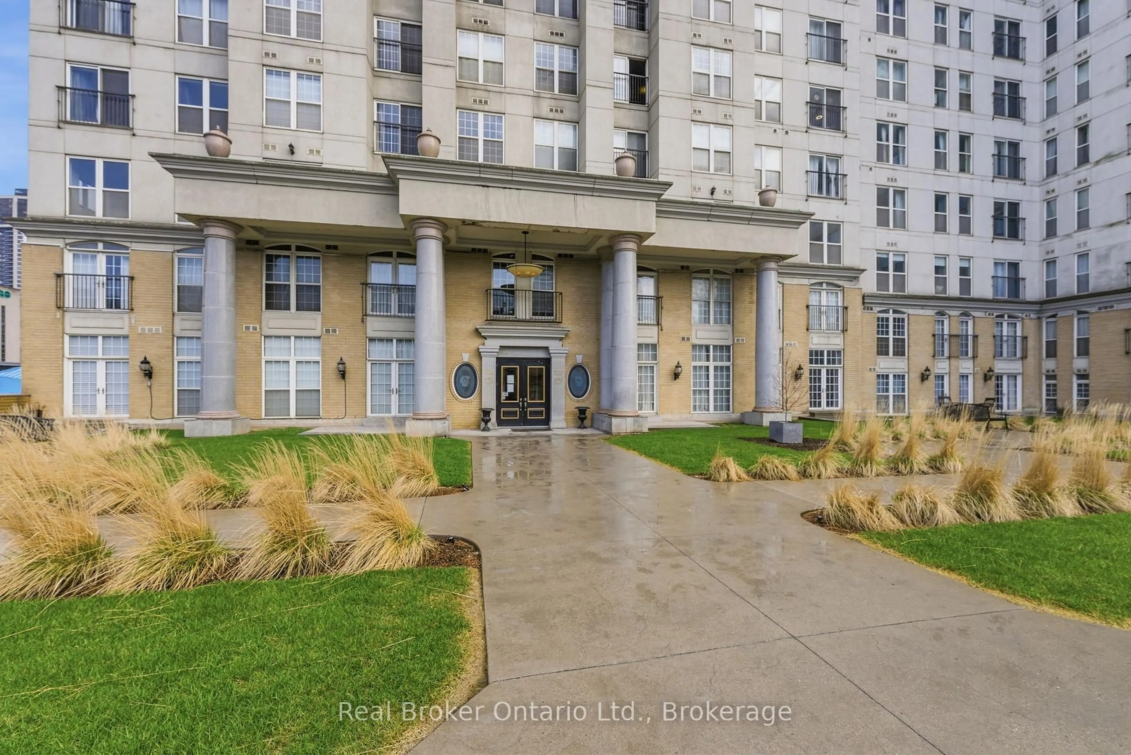 Unknown for 135 James St #1204, Hamilton Ontario L8P 2Z6