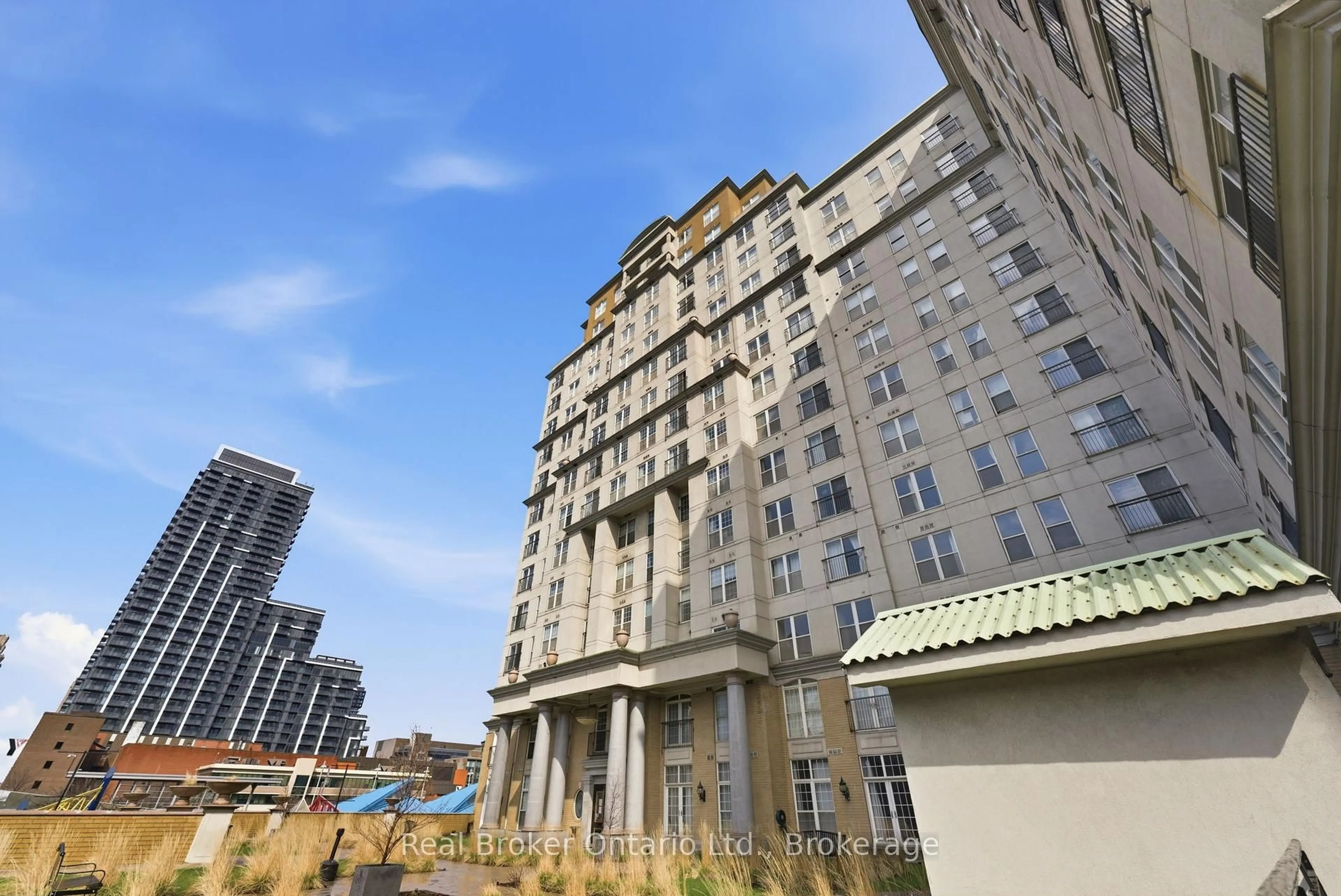 Unknown for 135 James St #1204, Hamilton Ontario L8P 2Z6