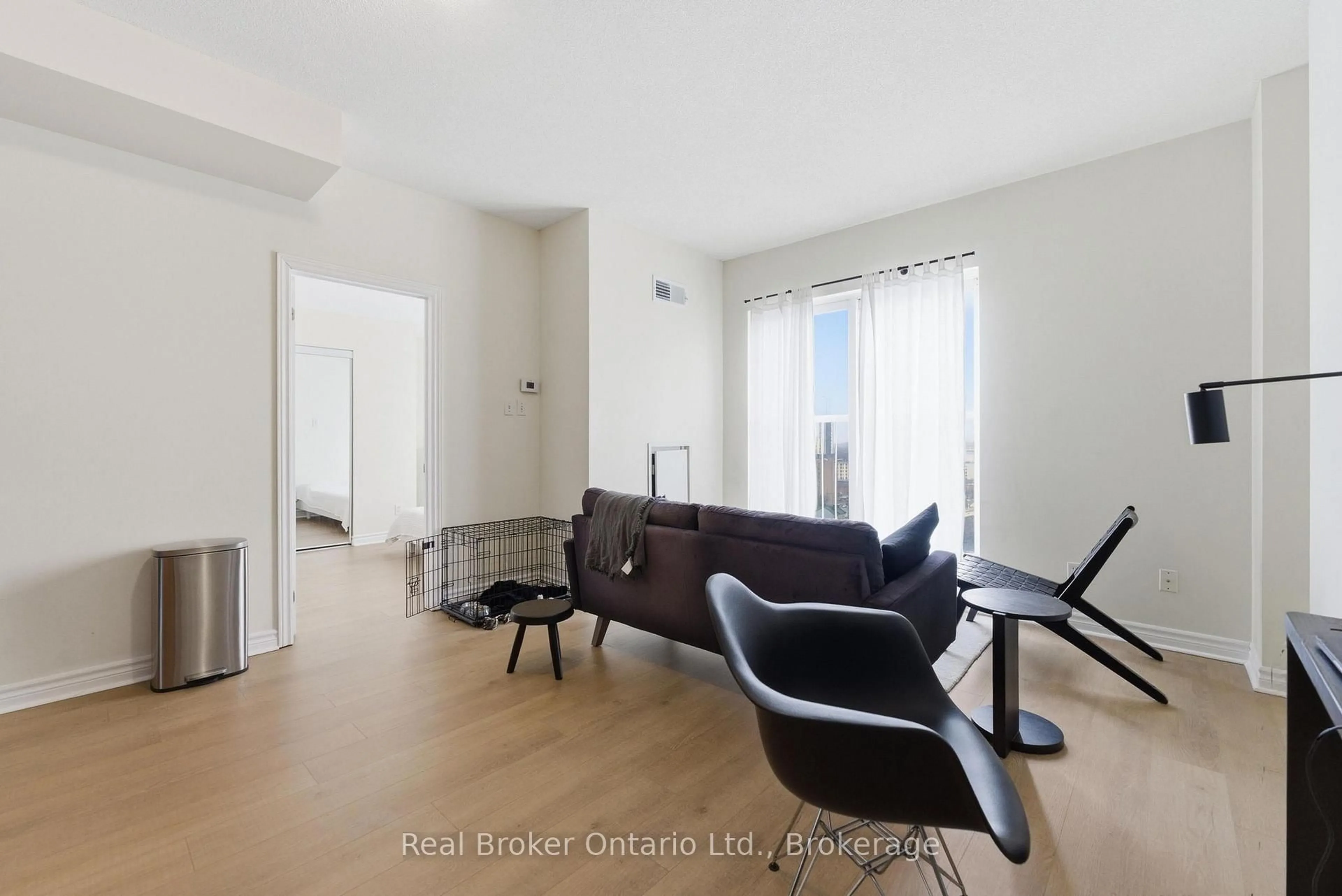 Unknown for 135 James St #1204, Hamilton Ontario L8P 2Z6