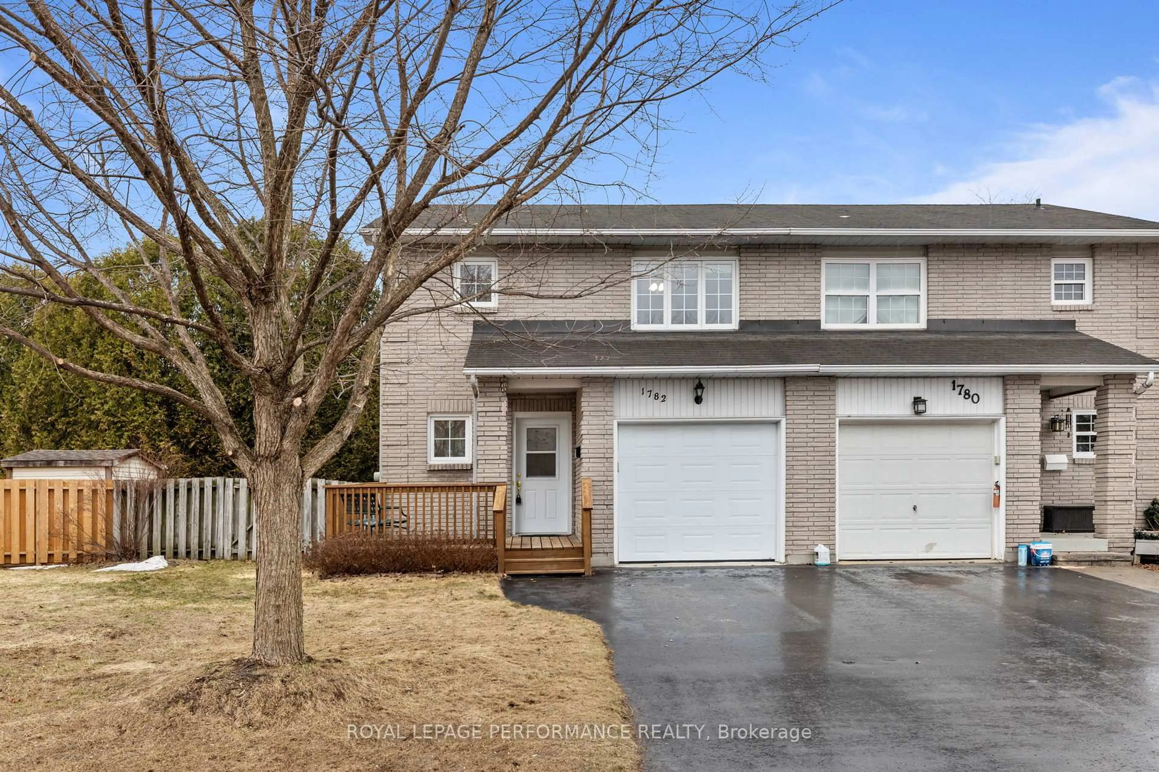 A pic from outside/outdoor area/front of a property/back of a property/a pic from drone, street for 1782 Radway Terr, Orleans Ontario K1C 5K2