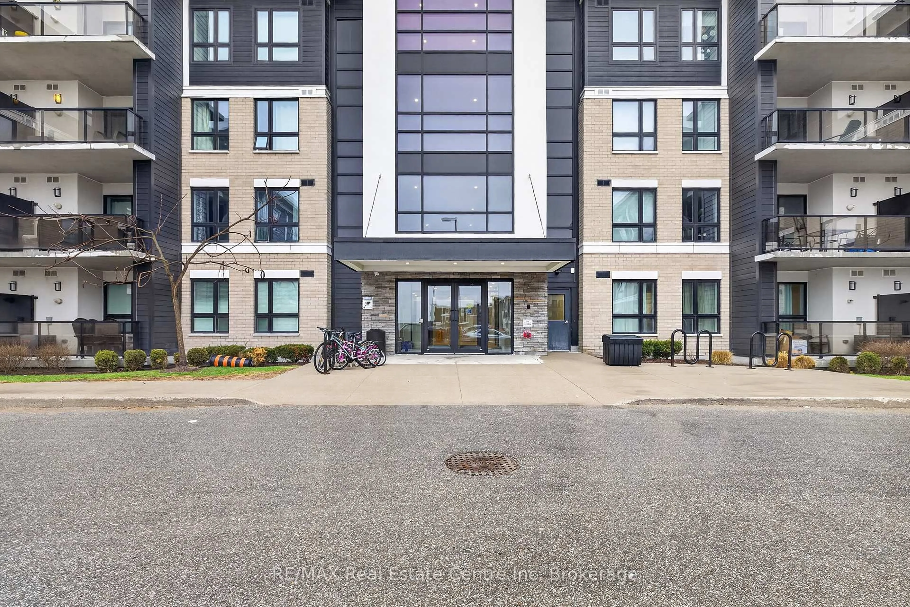 Unknown for 1284 Gordon St #113, Guelph Ontario N1L 0M8