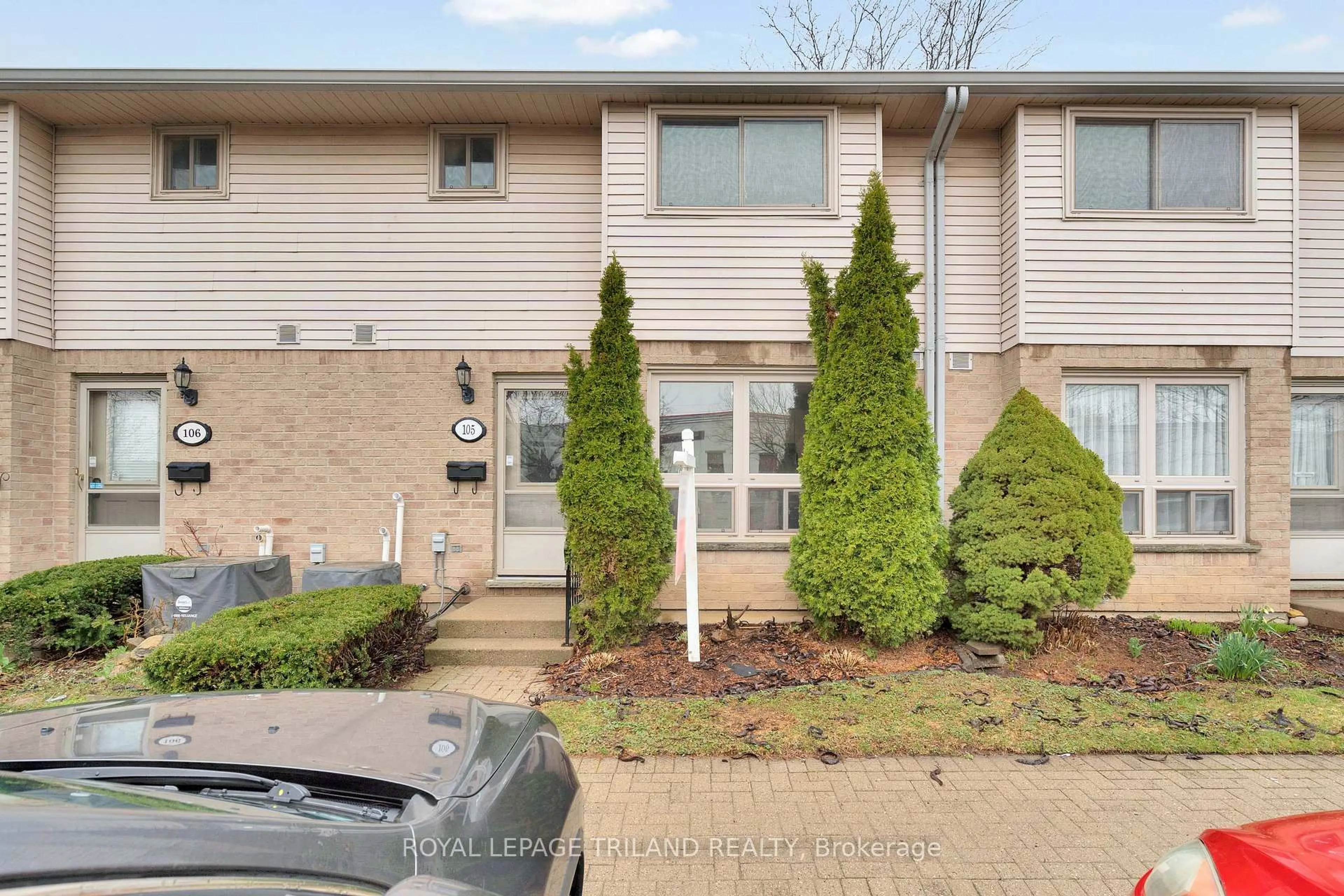 Home with brick exterior material, street for 35 Waterman Ave #105, London South Ontario N6C 5T1