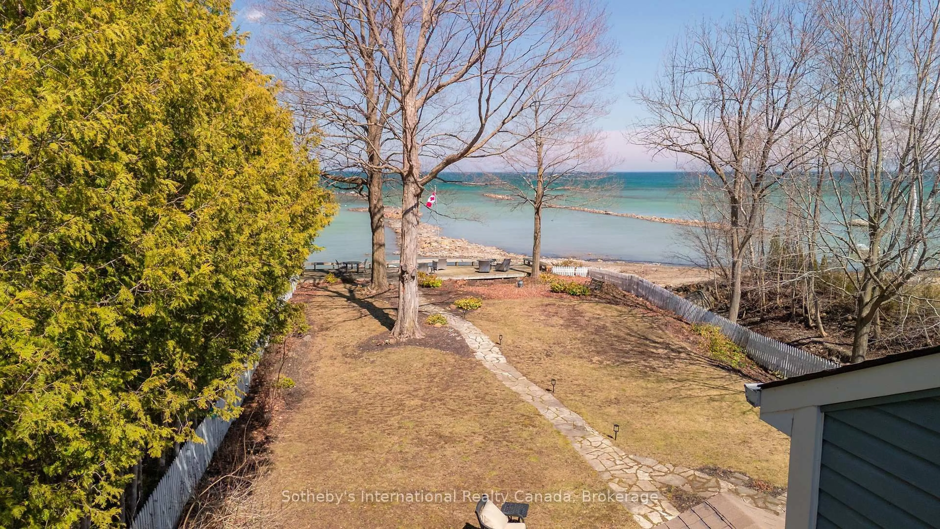 A pic from outside/outdoor area/front of a property/back of a property/a pic from drone, water/lake/river/ocean view for 47 Vera St, Meaford Ontario N4L 1B2