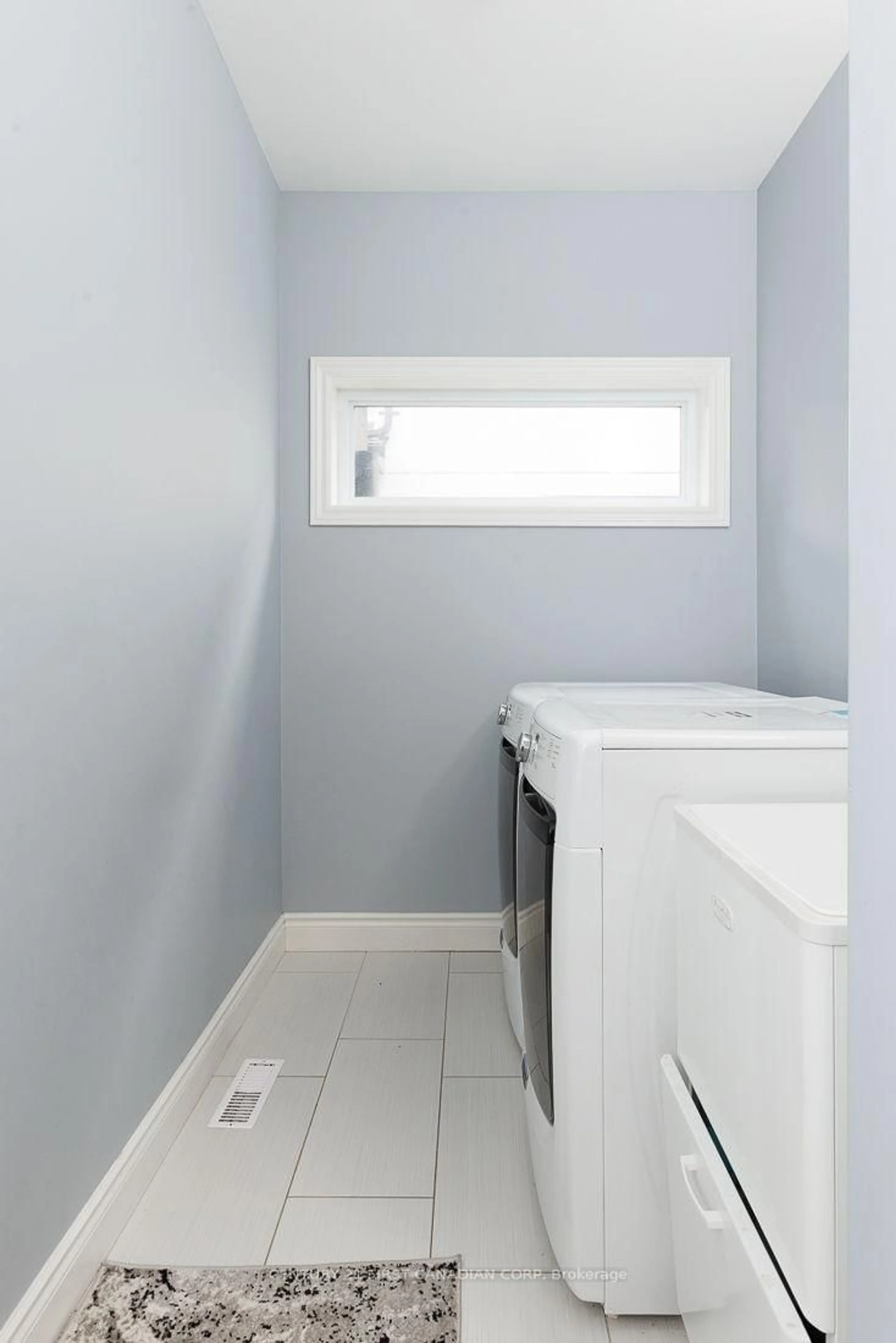 Laundry room for 2014 Ballymote Ave, London North Ontario N5X 0J6