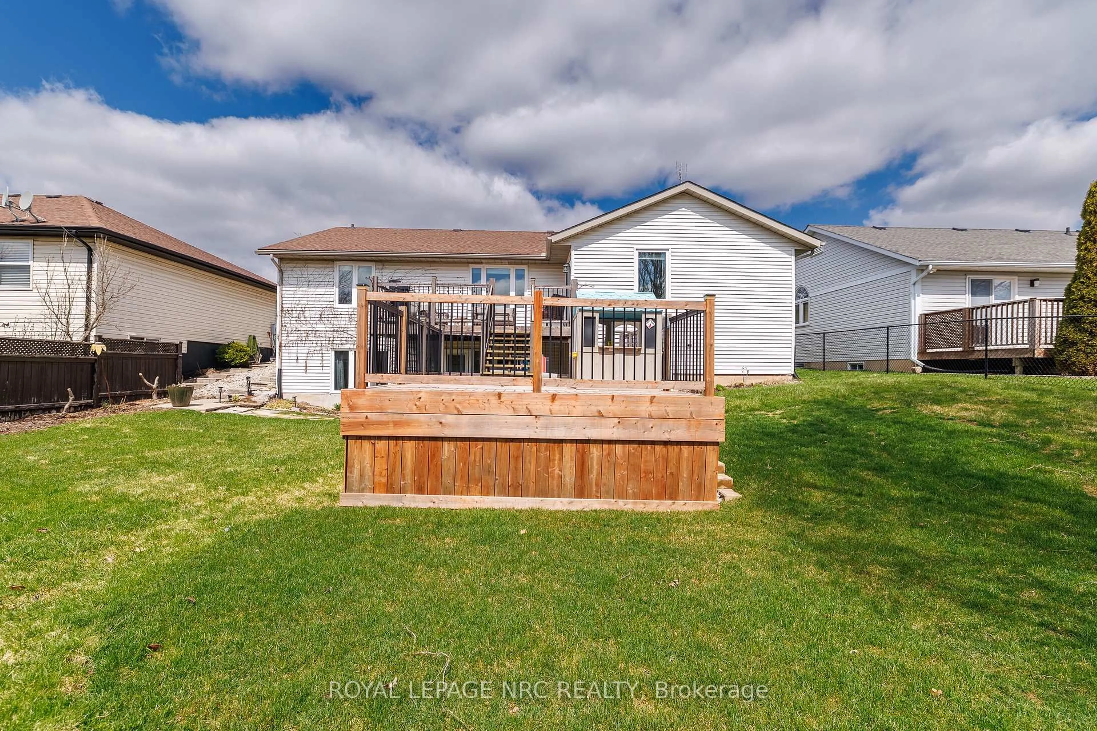 Unknown for 109 Calla Terr, Welland Ontario L3C 7C2