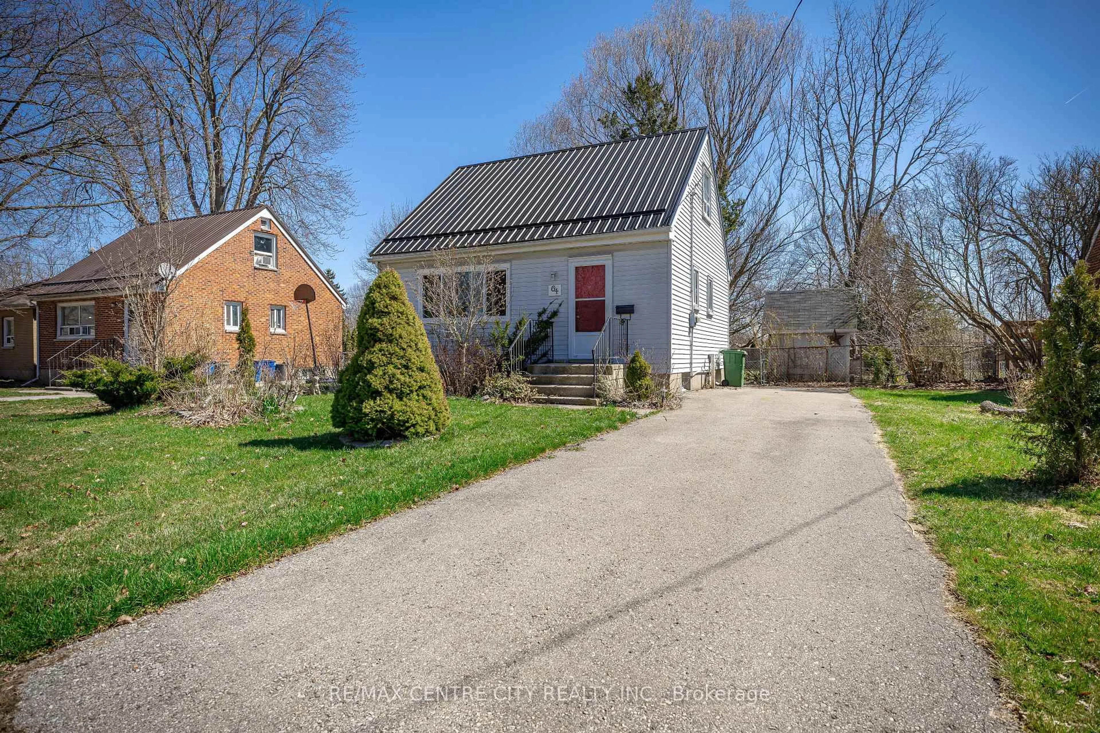 Unknown for 64 Dunkirk Dr, St. Thomas Ontario N5R 1S3