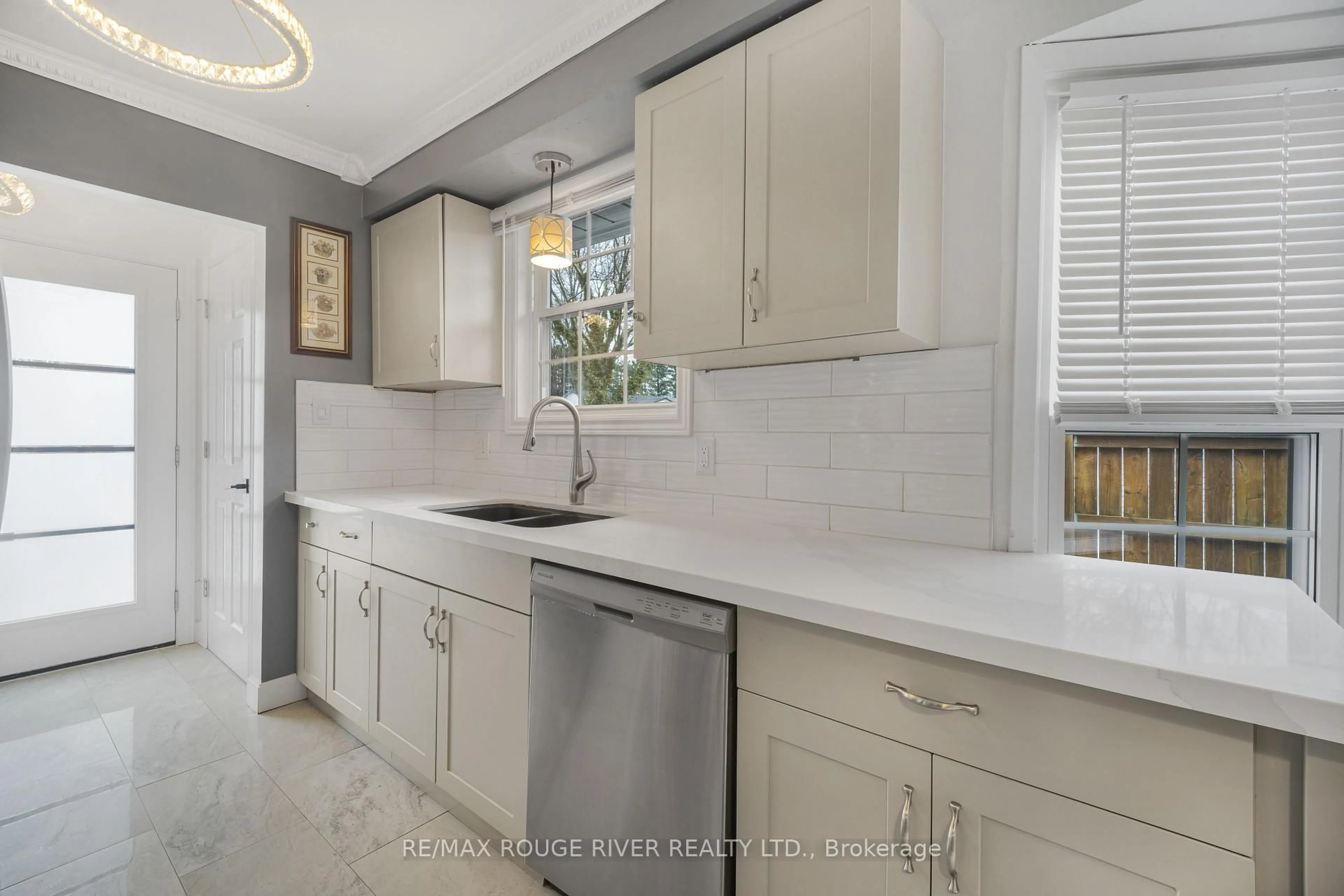 Unknown for 3201 Butler Pl, Niagara Falls Ontario L2J 3K3