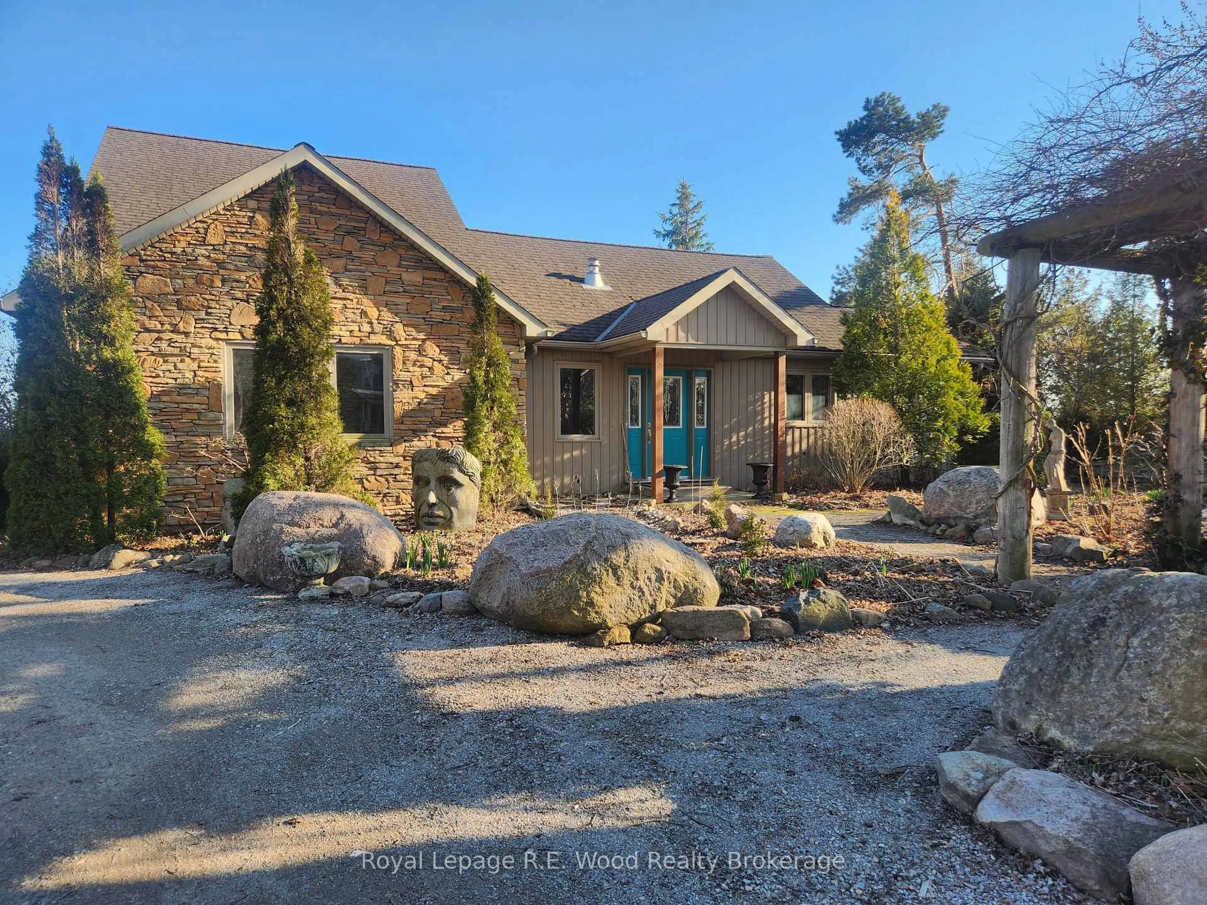 Unknown for 1806 Lakeshore Rd, Haldimand Ontario N0A 1P0