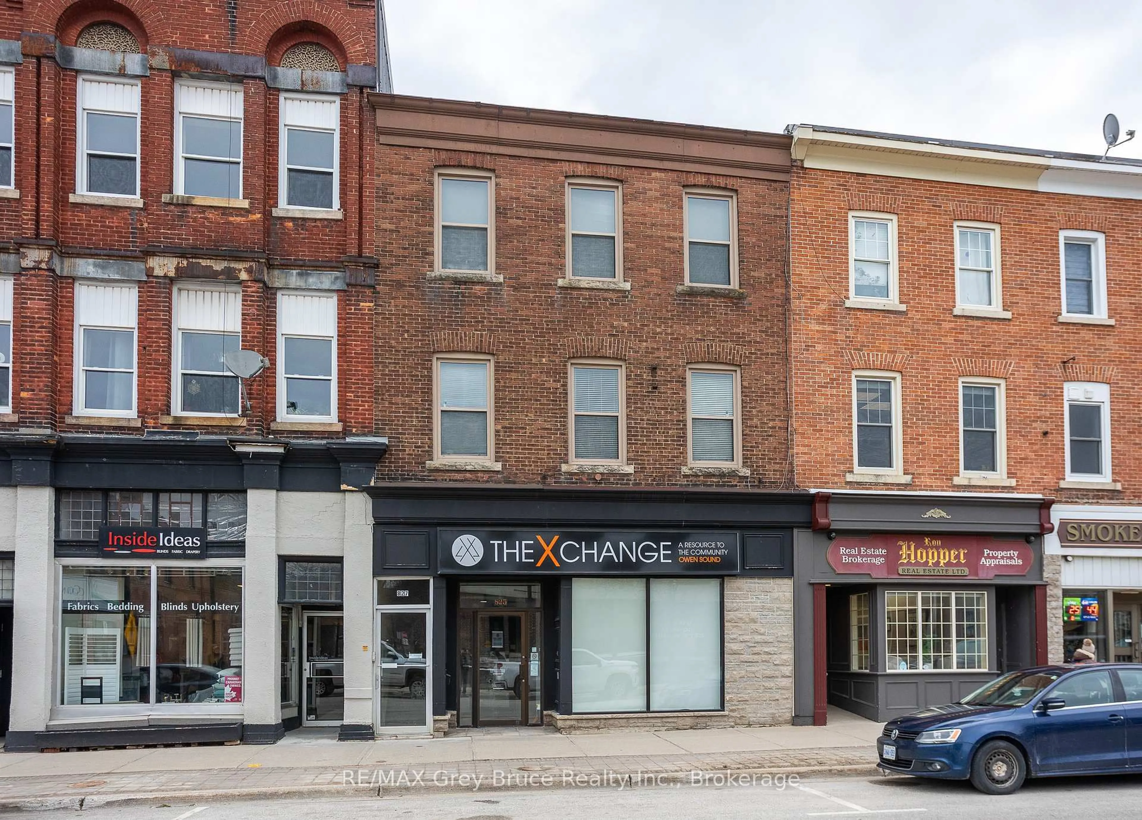 Unknown for 827 2nd Ave, Owen Sound Ontario N4K 2H2