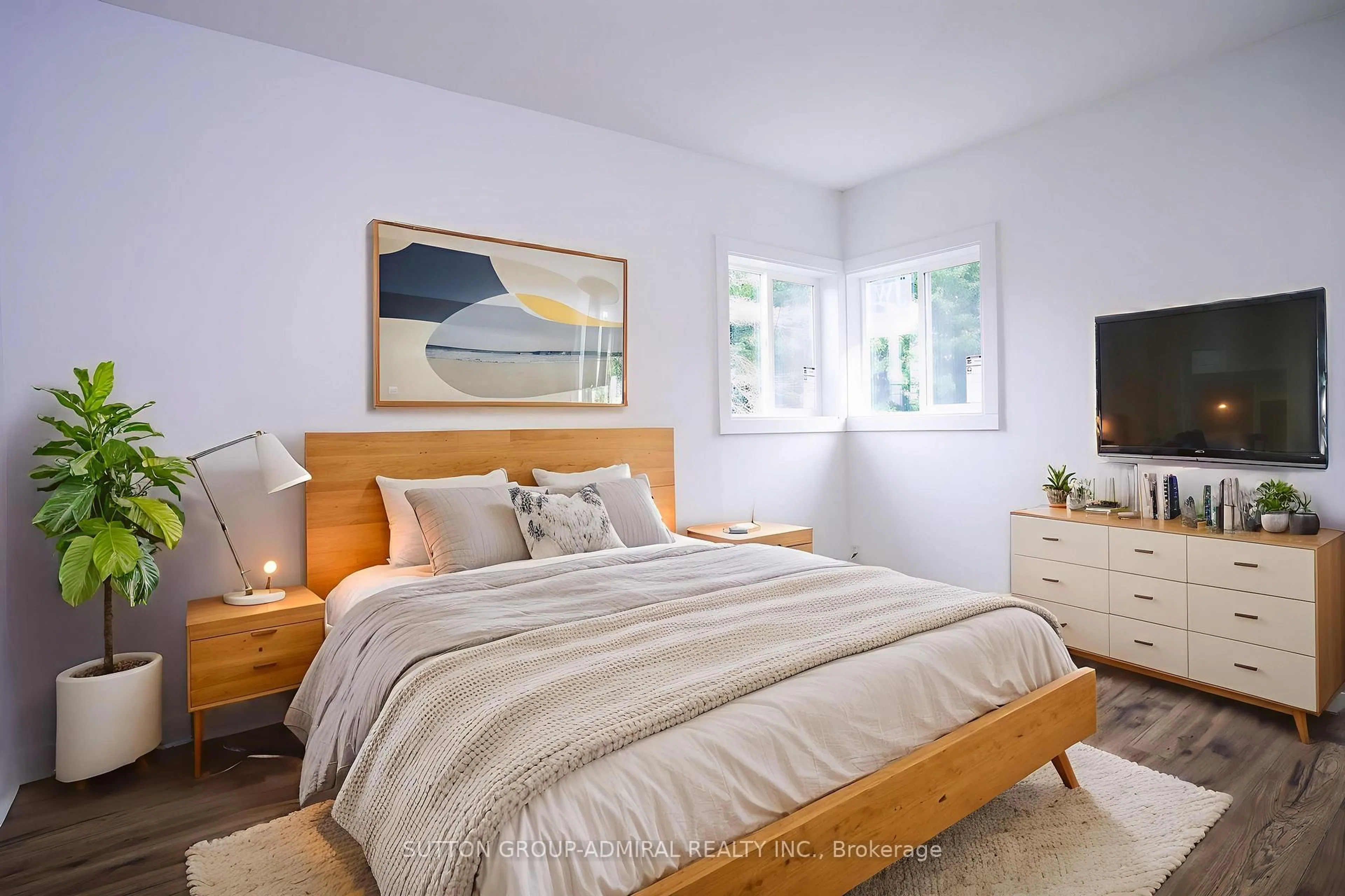 Bedroom with bed, unknown for 383 Edmonton St, London East Ontario N5W 4Y6