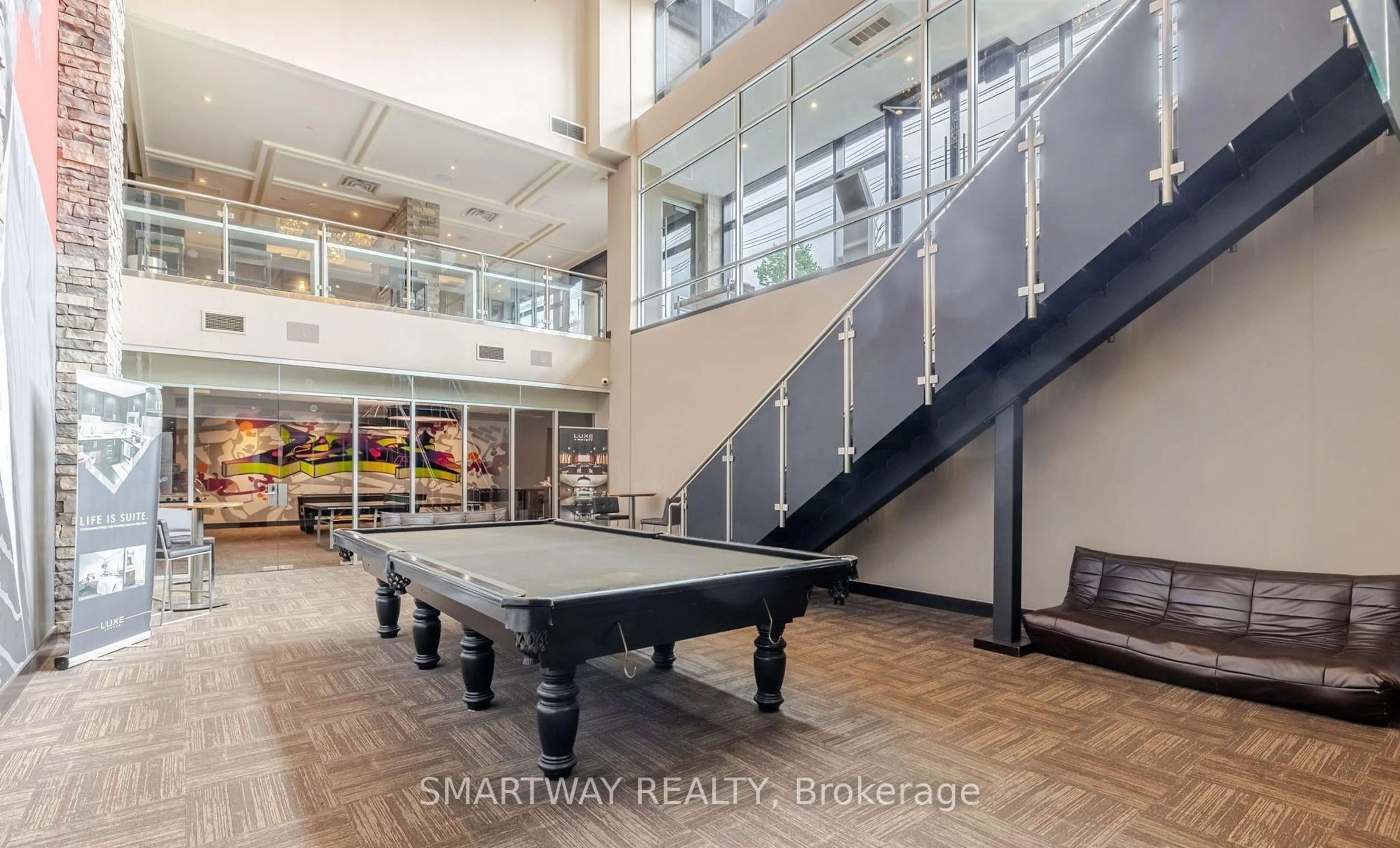 Lobby for 1235 Richmond St #913, London East Ontario N6A 0C1