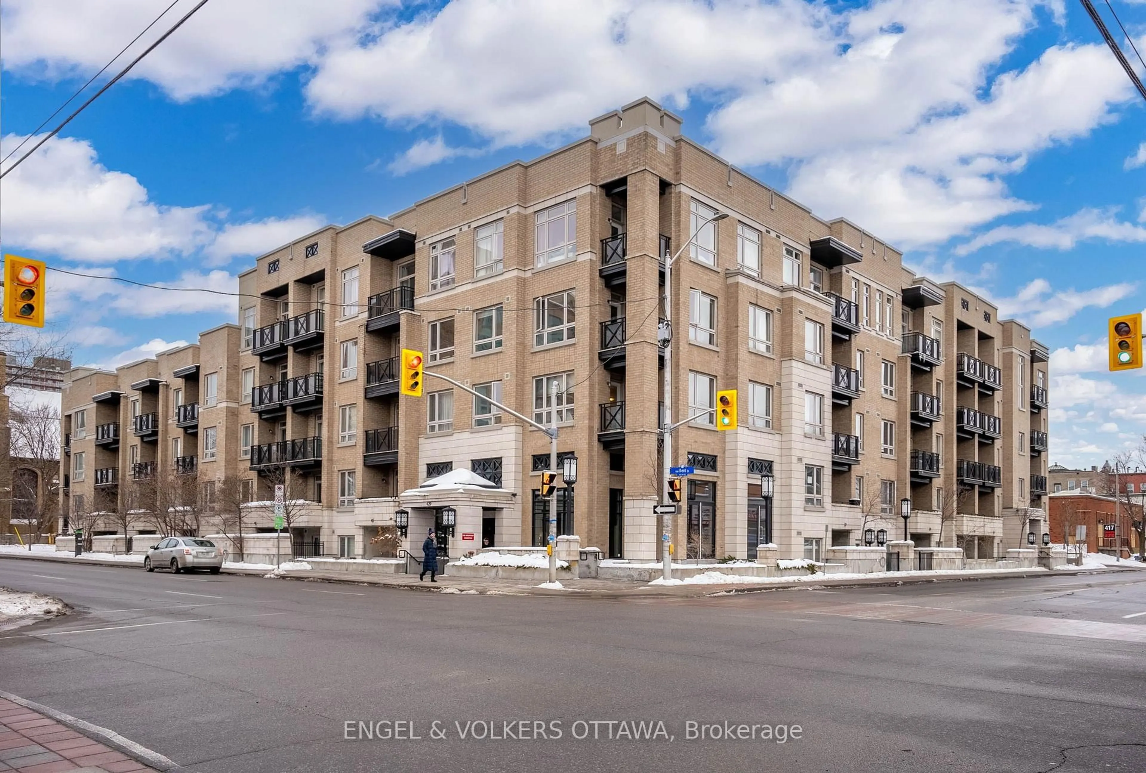 Unknown for 429 Kent St #123, Ottawa Ontario K2P 1B5