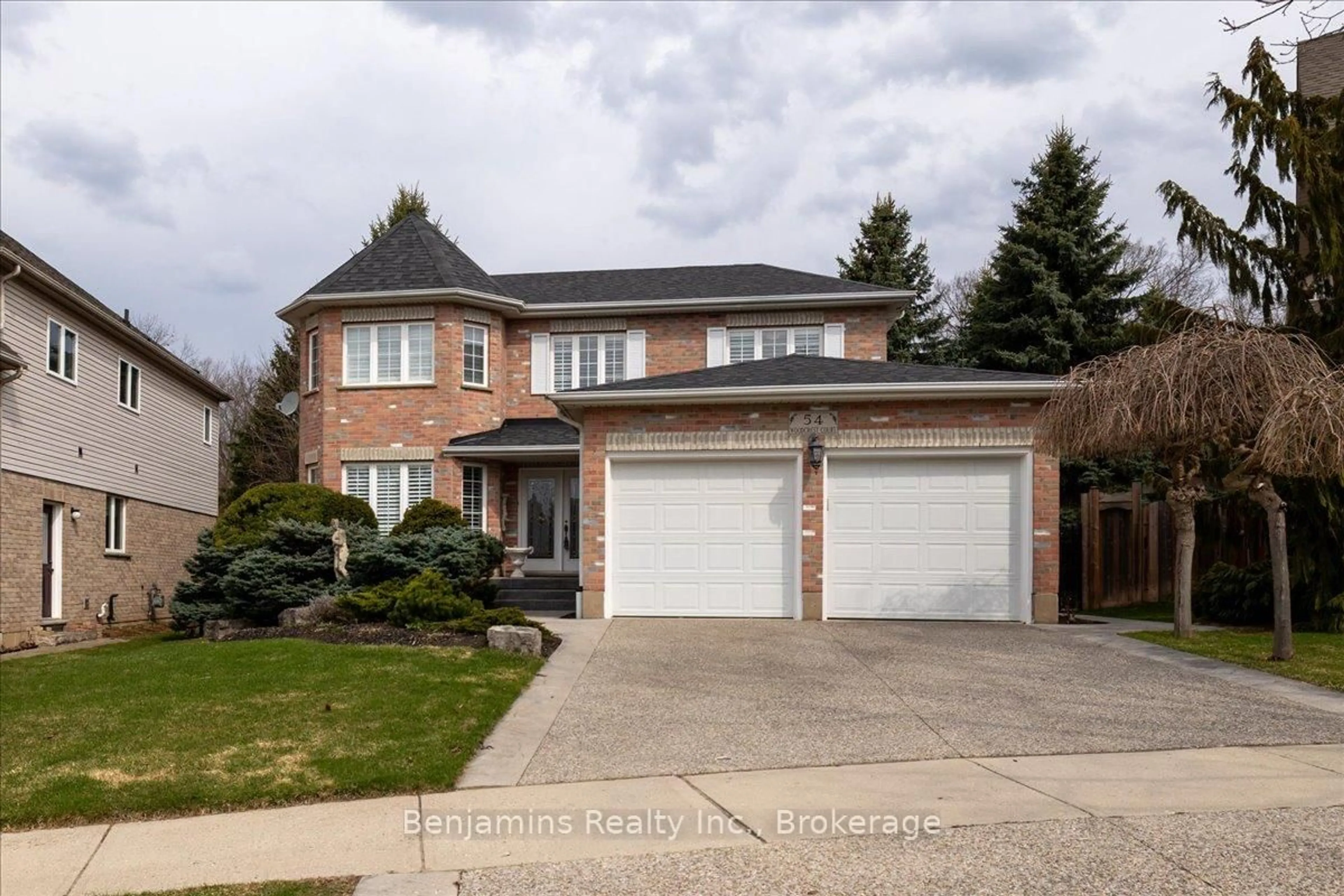 Home with brick exterior material, street for 54 Woodcrest Crt, Kitchener Ontario N2P 2K2
