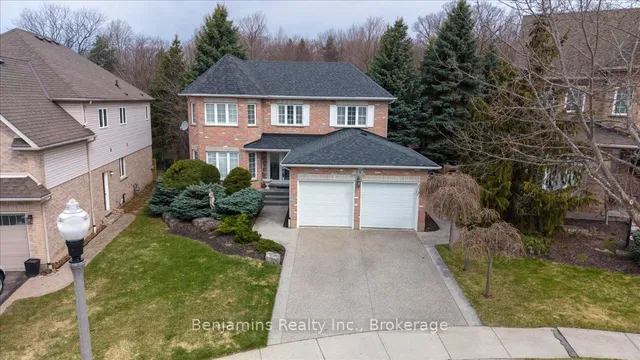54 Woodcrest Crt, Kitchener 2