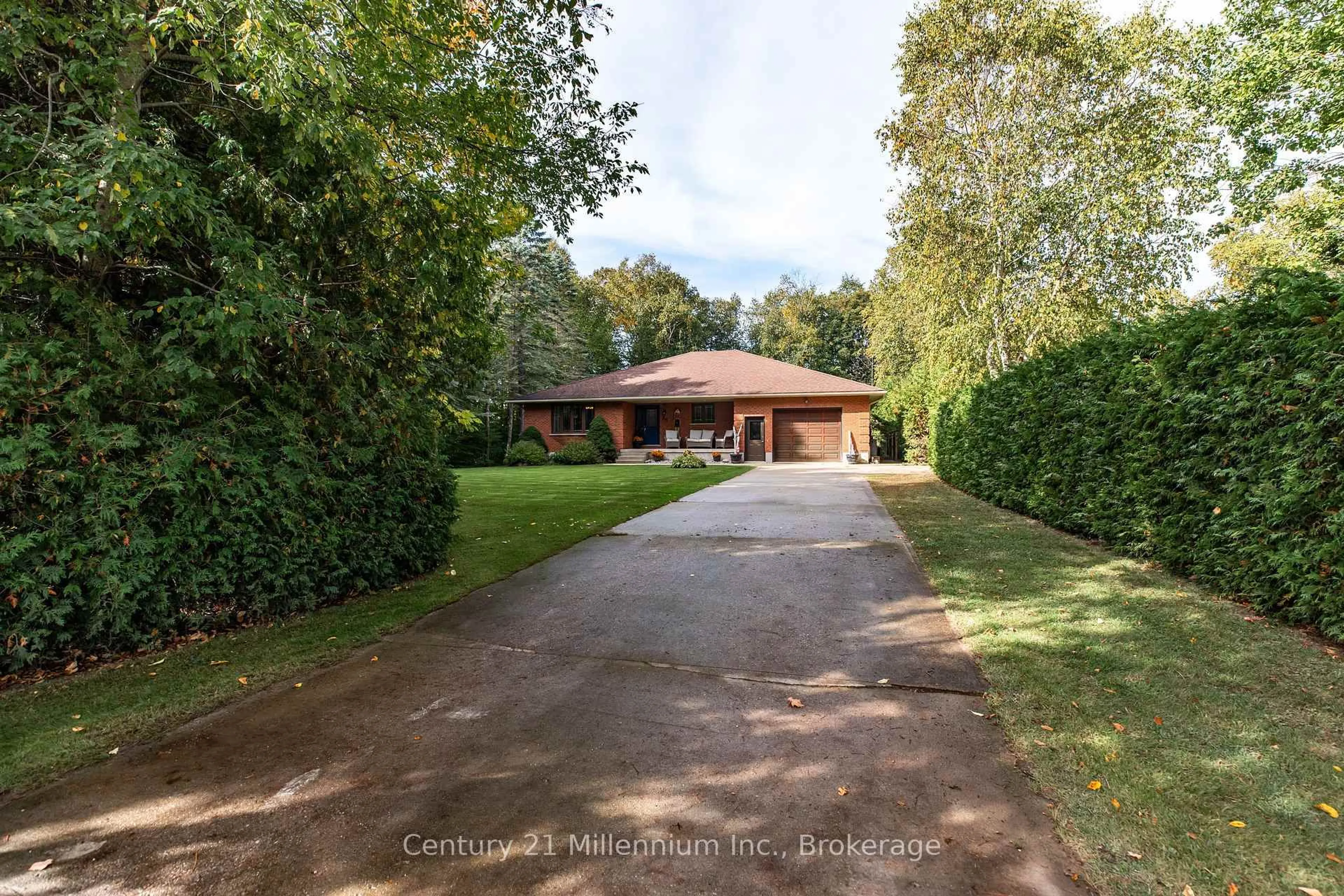 A pic from outside/outdoor area/front of a property/back of a property/a pic from drone, street for 34 Southampton Pkwy, South Bruce Peninsula Ontario N0H 2G0