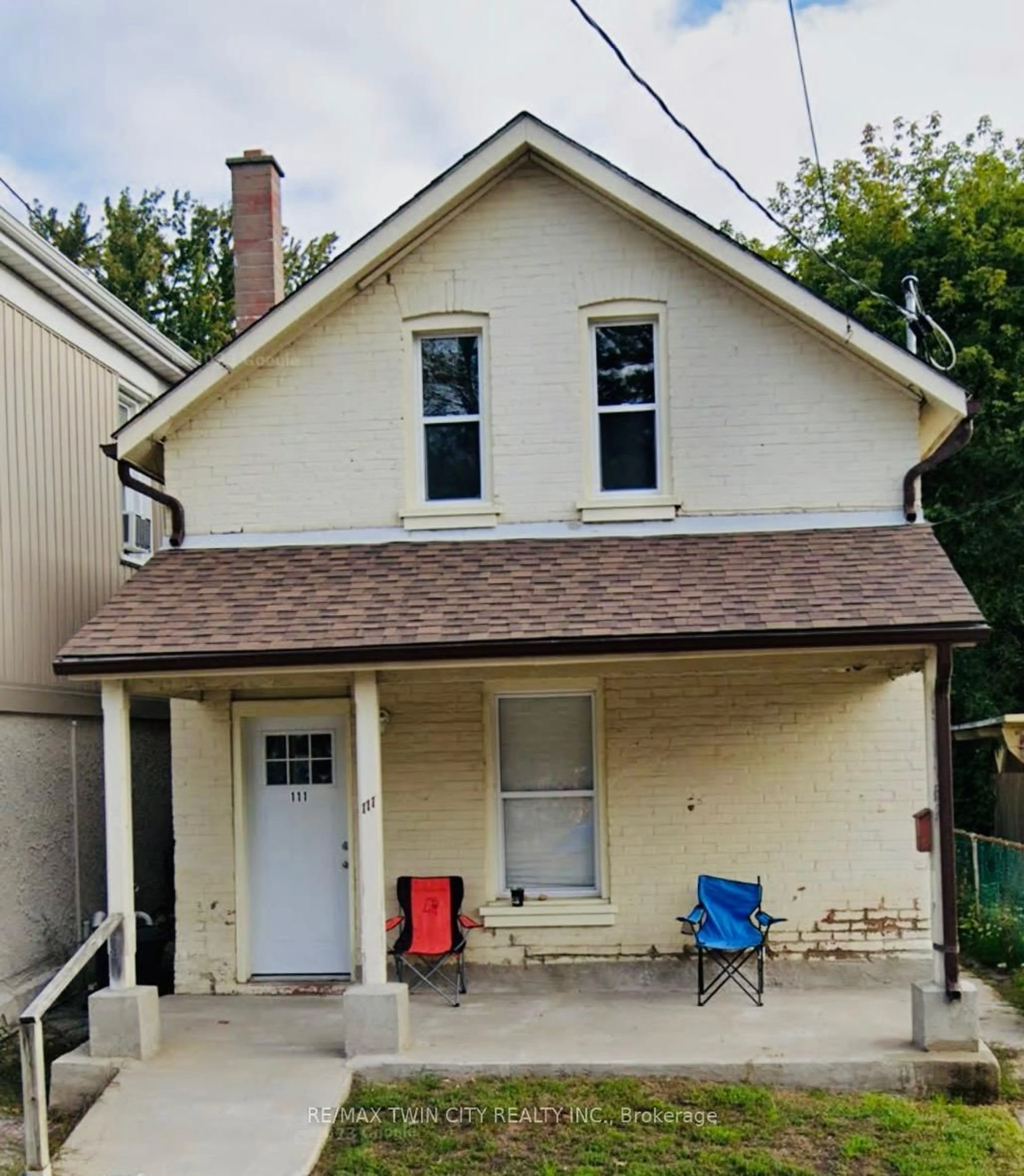 Unknown for 111 Spring St, Brantford Ontario N3T 4M6