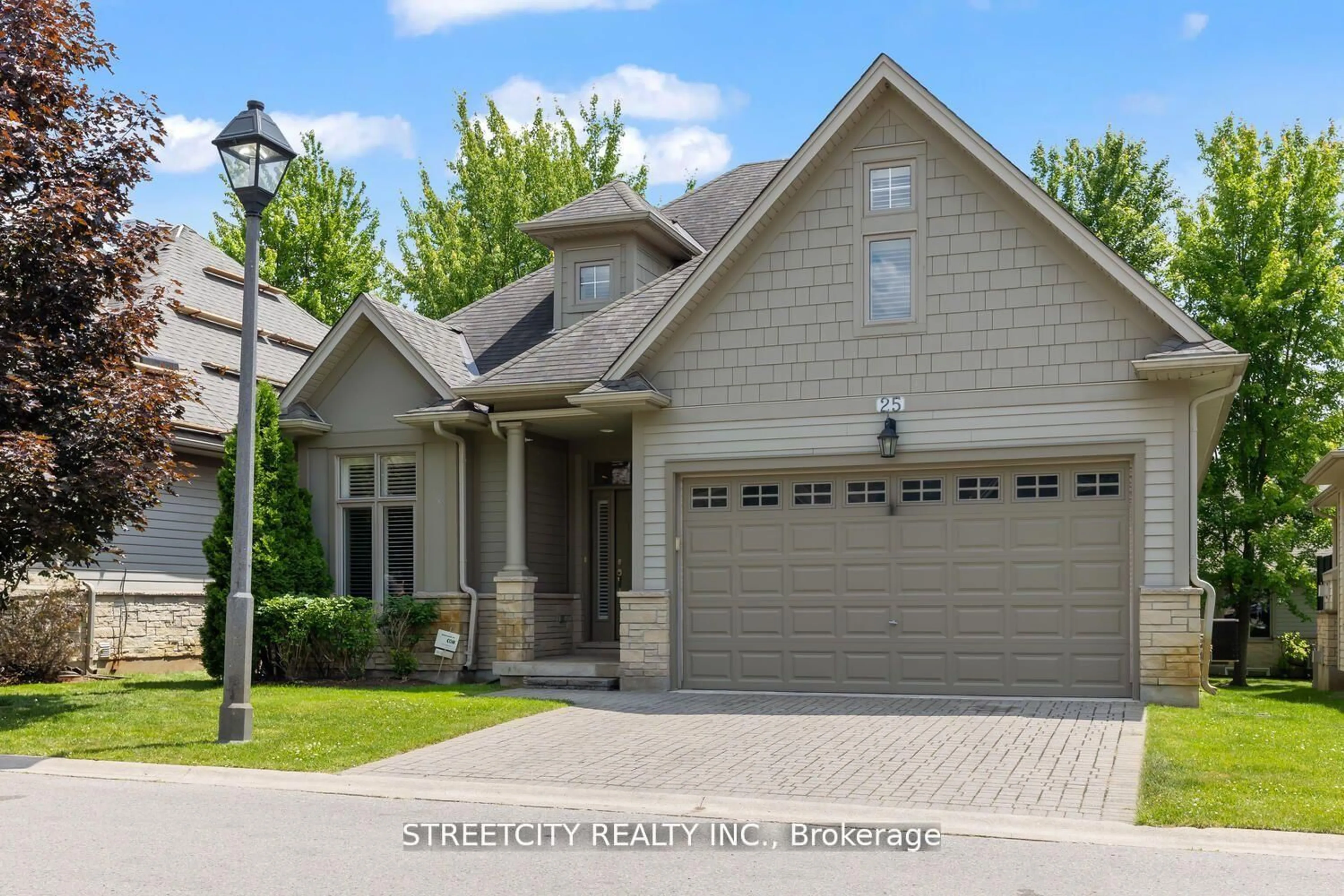 Home with brick exterior material, street for 124 North Centre Rd #25, London North Ontario N5X 4R3