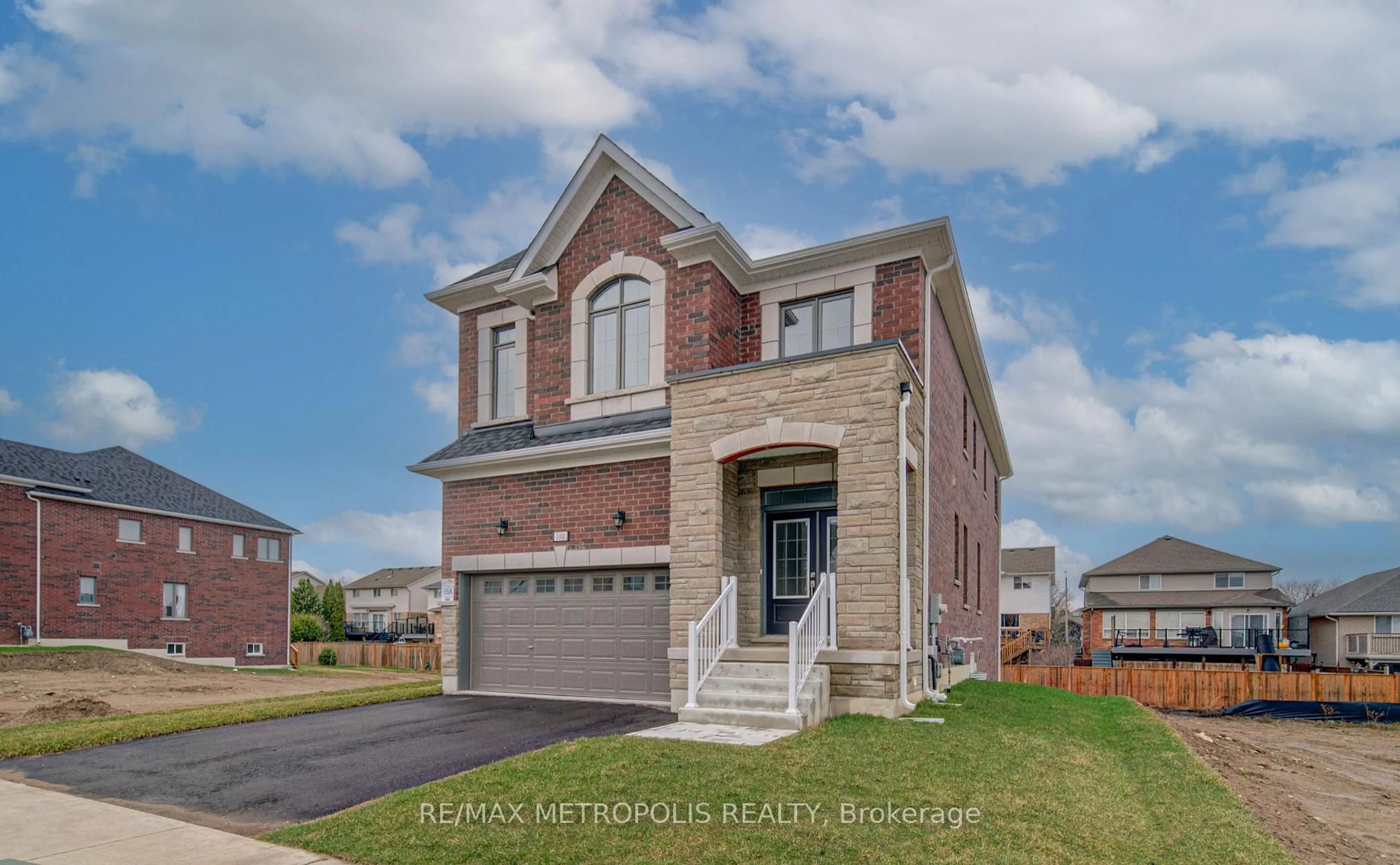 Home with brick exterior material, street for 100 Moss Dr, Cambridge Ontario N1T 0H1