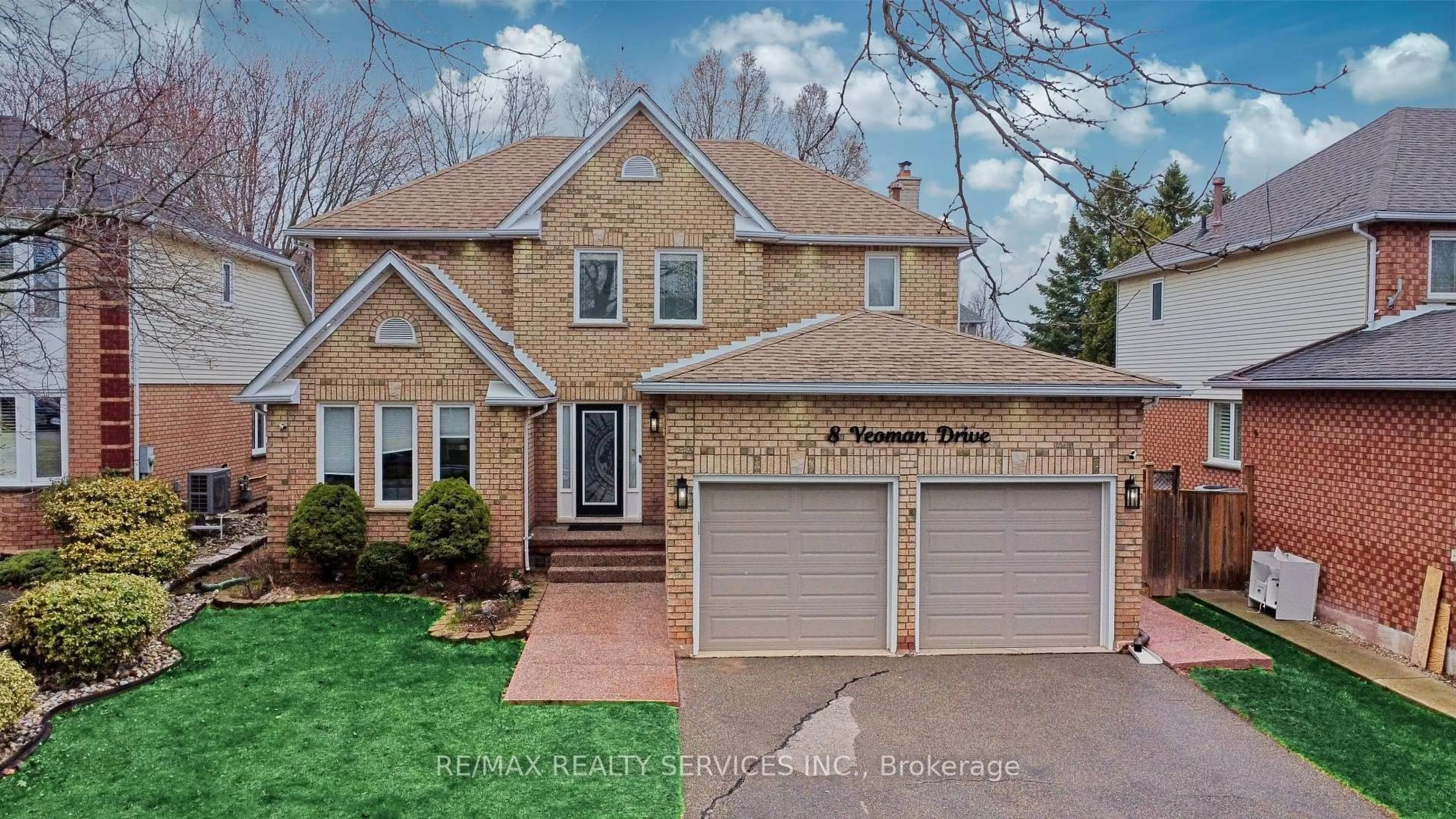 Home with brick exterior material, street for 8 Yeoman Dr, Brantford Ontario N3R 7S8