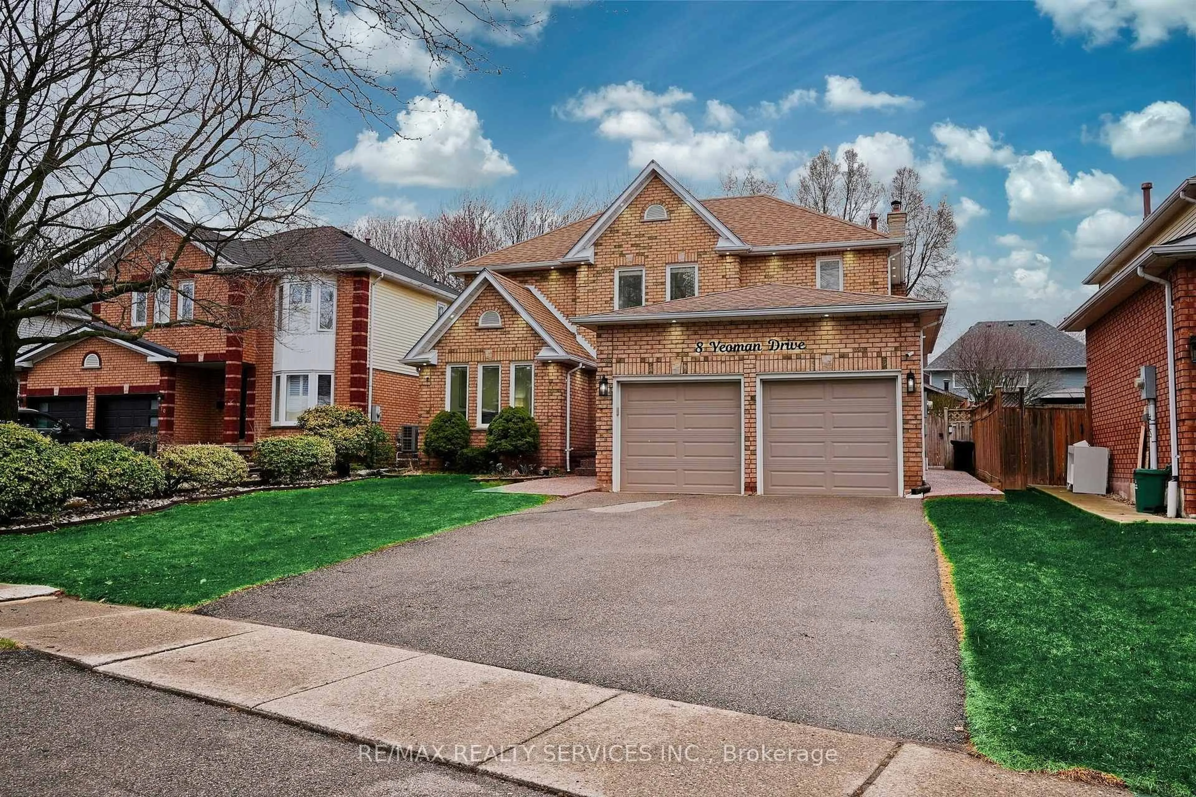 Home with brick exterior material, street for 8 Yeoman Dr, Brantford Ontario N3R 7S8