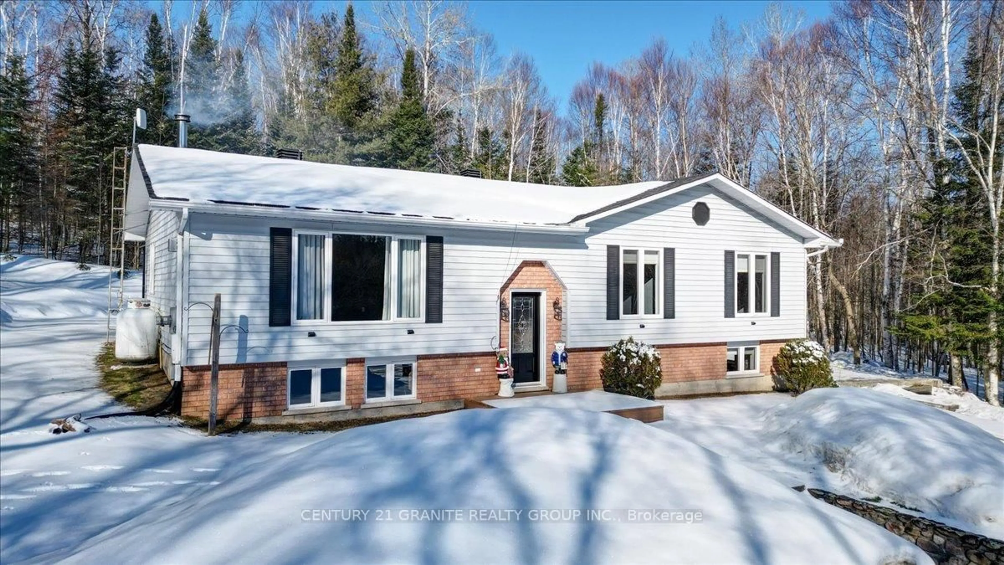Home with vinyl exterior material, unknown for 237 Clark Lake Rd, Bancroft Ontario K0L 1C0
