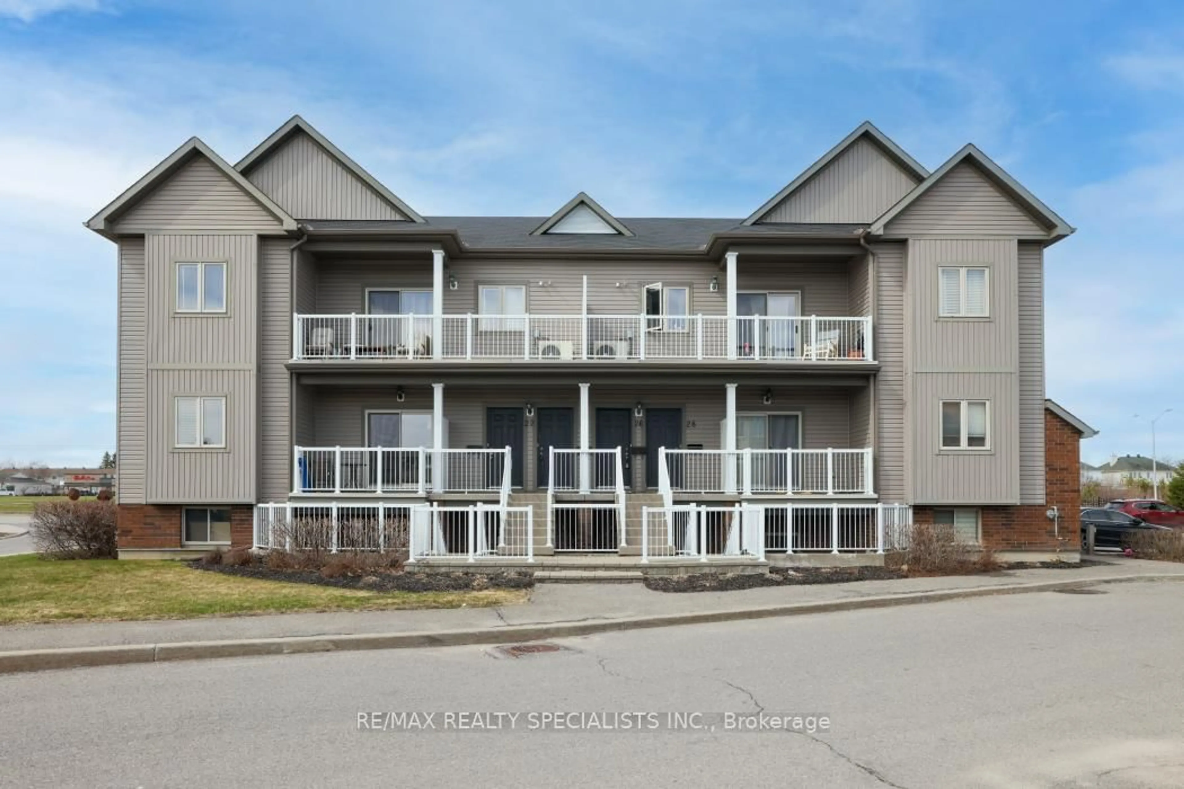 Unknown for 26 Sternes, Orleans Ontario K4A 0X8