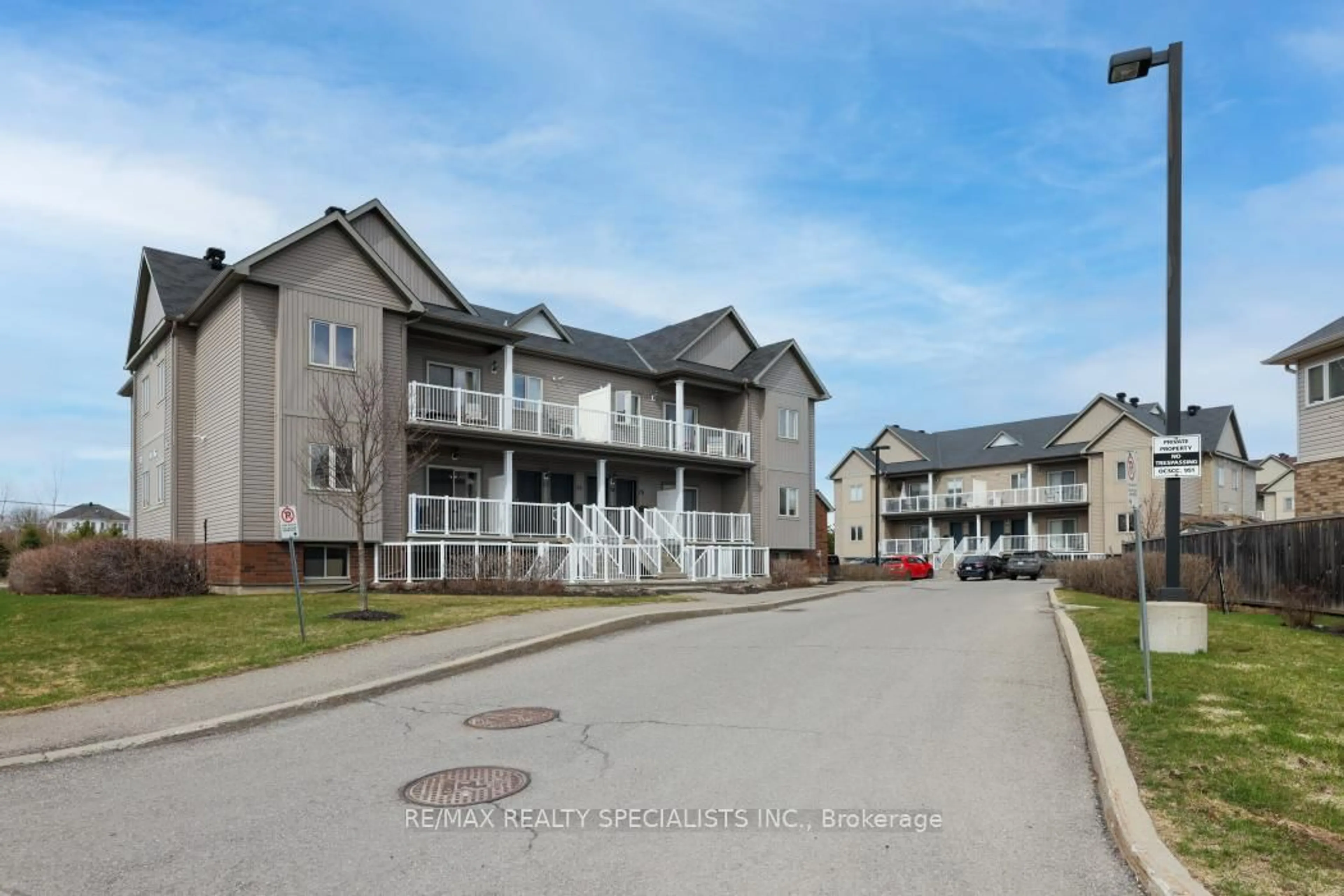 Unknown for 26 Sternes, Orleans Ontario K4A 0X8