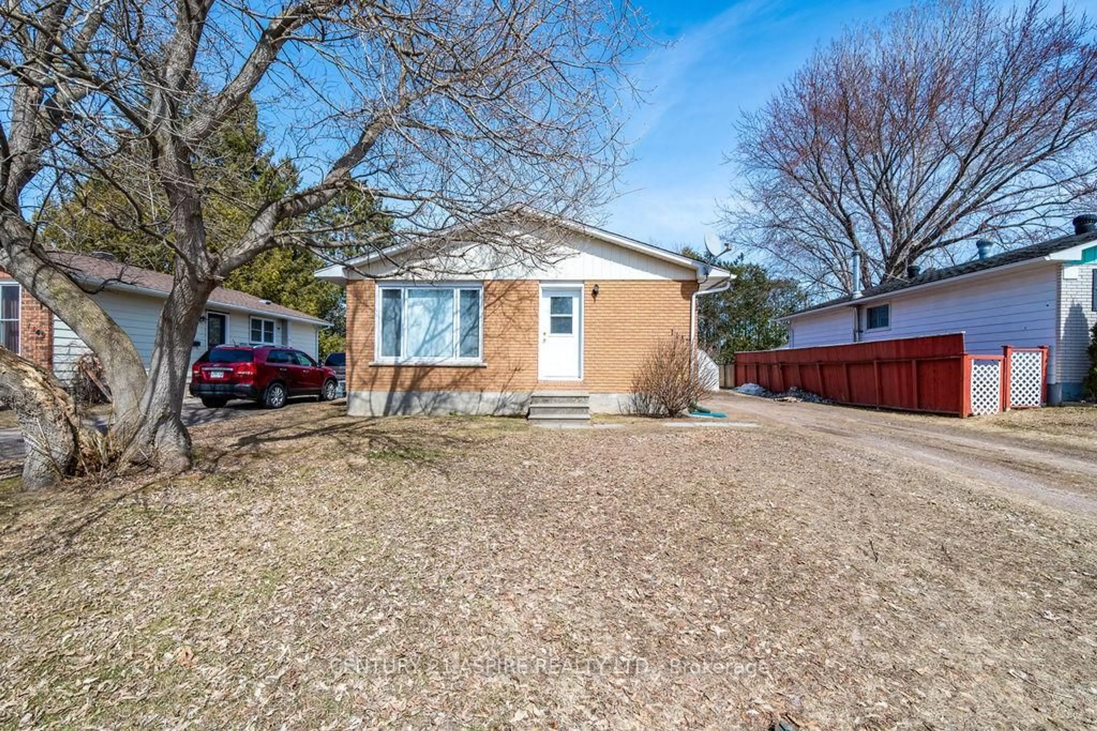 Home with brick exterior material, street for 1147 Boundary Rd, Pembroke Ontario K8A 7T9