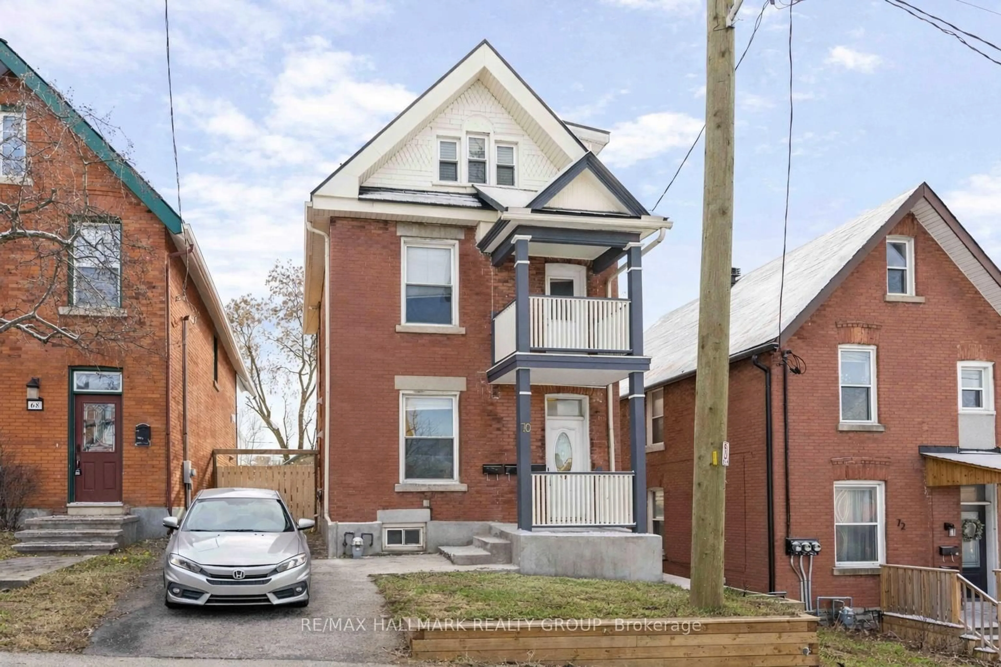 Home with brick exterior material, street for 70 Anderson St, Ottawa Ontario K1R 6T7