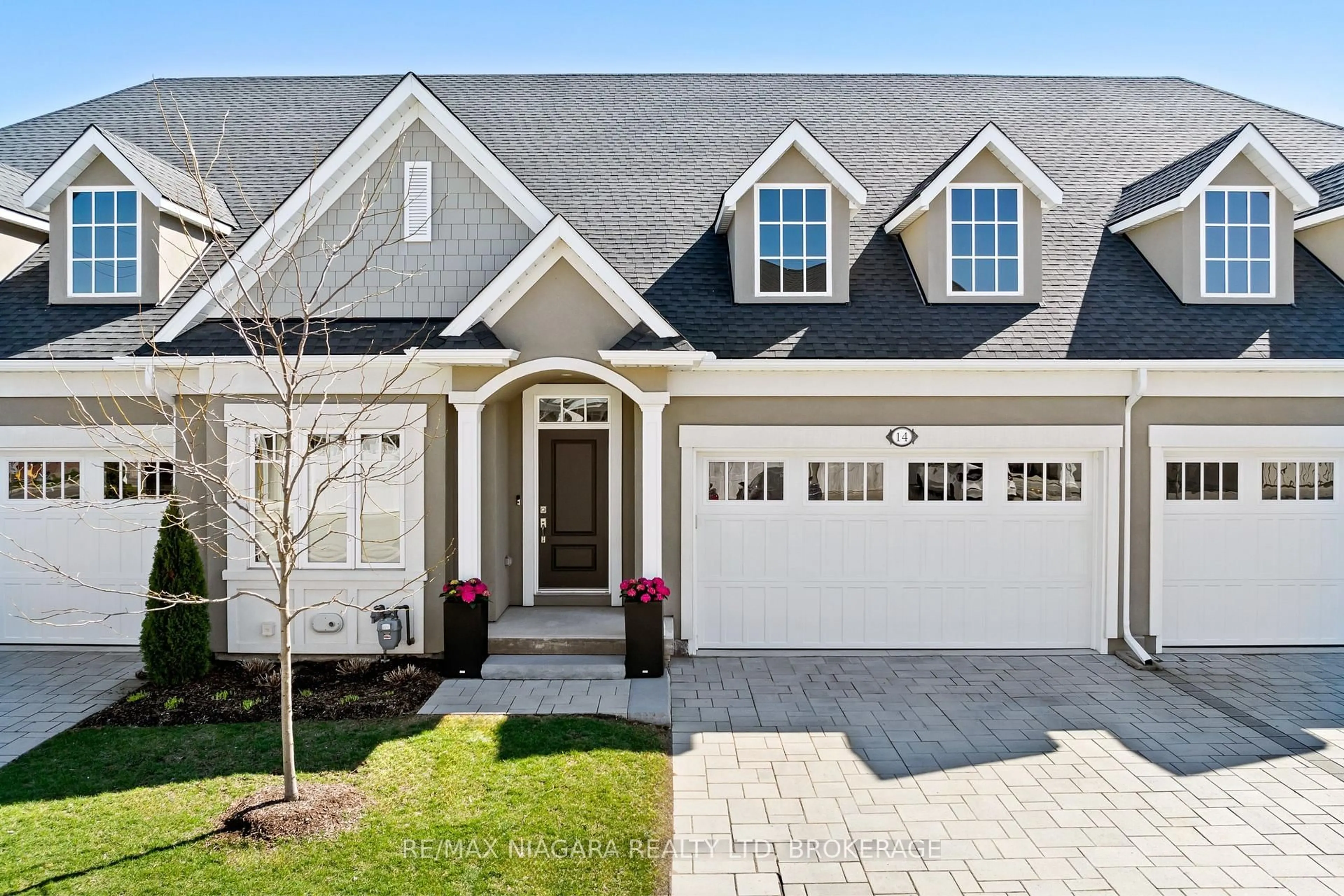 Home with brick exterior material, street for 14 Mills Lane, Niagara-on-the-Lake Ontario L0S 1J1