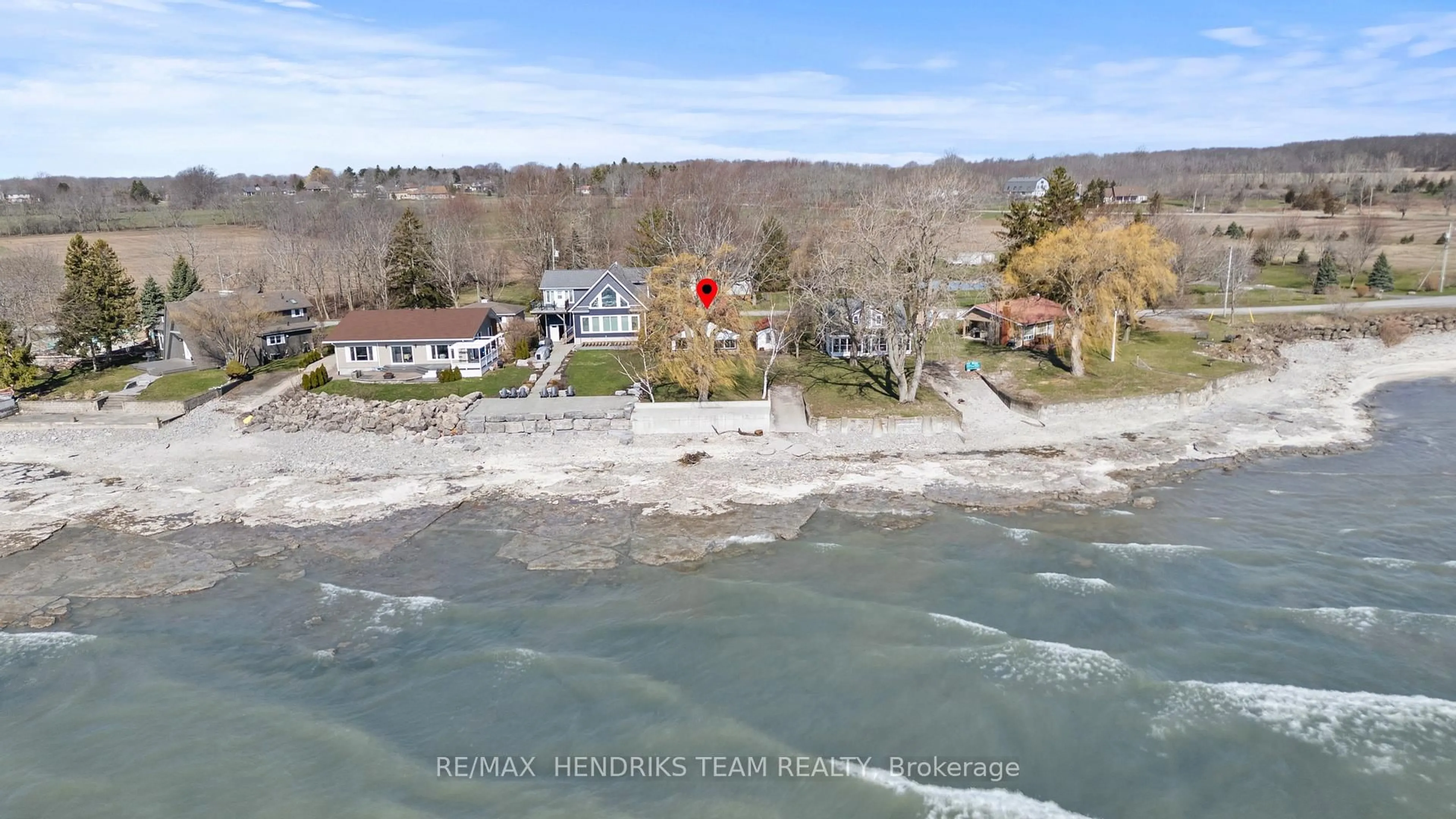 A pic from outside/outdoor area/front of a property/back of a property/a pic from drone, water/lake/river/ocean view for 11273 Harbourview Rd, Wainfleet Ontario L3K 5V4