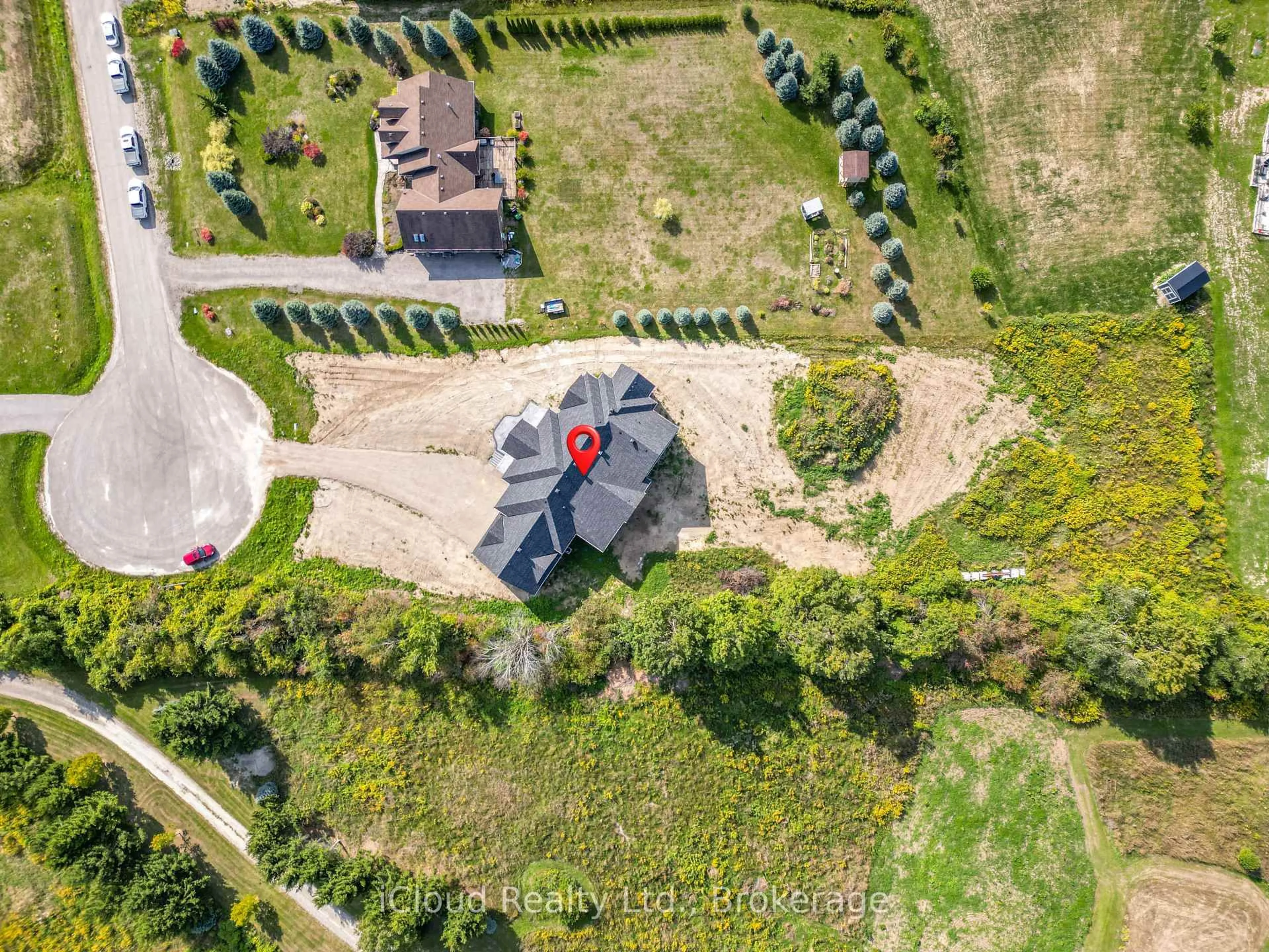 A pic from outside/outdoor area/front of a property/back of a property/a pic from drone, street for 8 Prentis Crt, Melancthon Ontario L9V 3M9