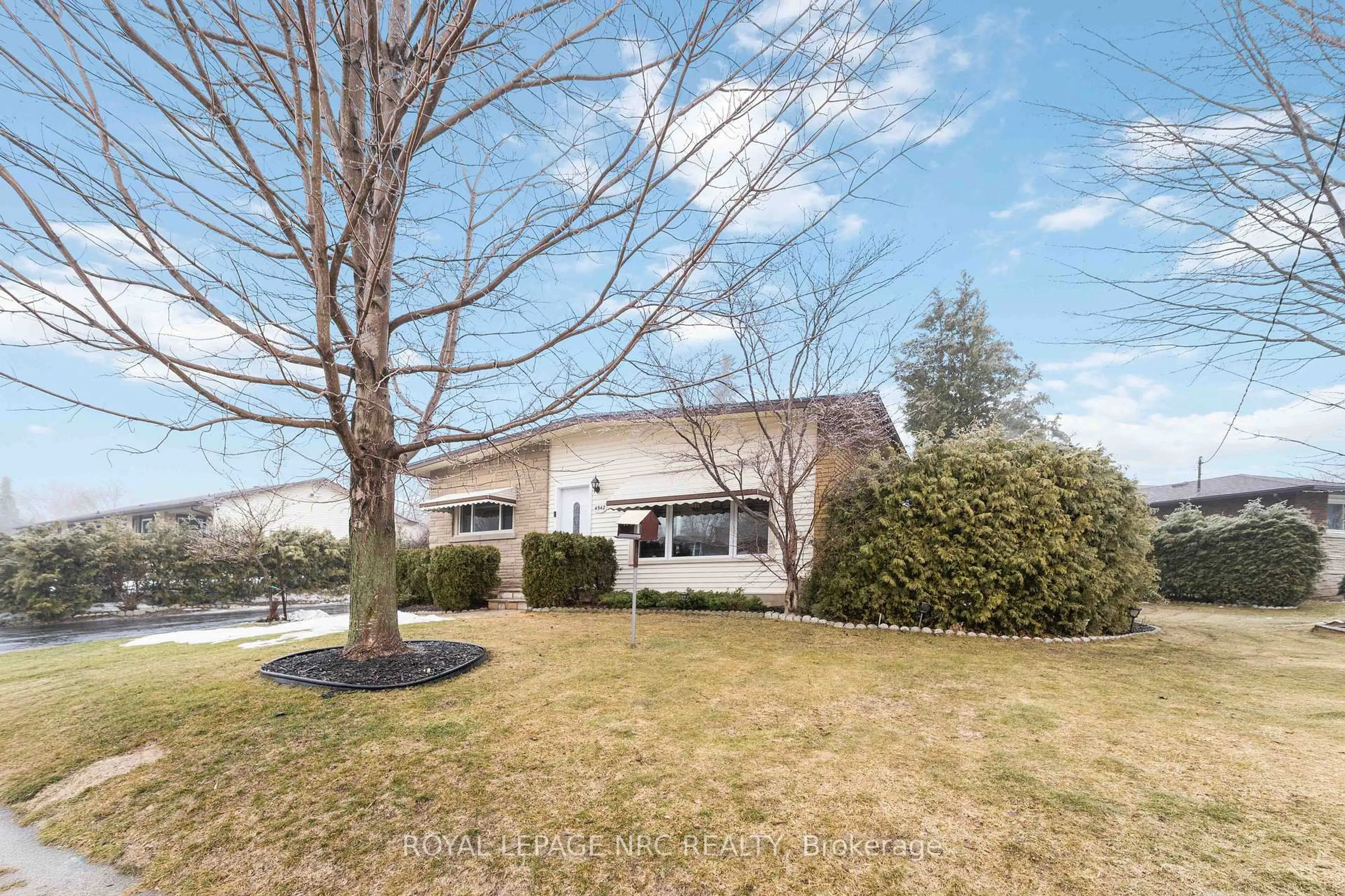 Unknown for 4542 Nancy Dr, Niagara Falls Ontario L2E 5L3