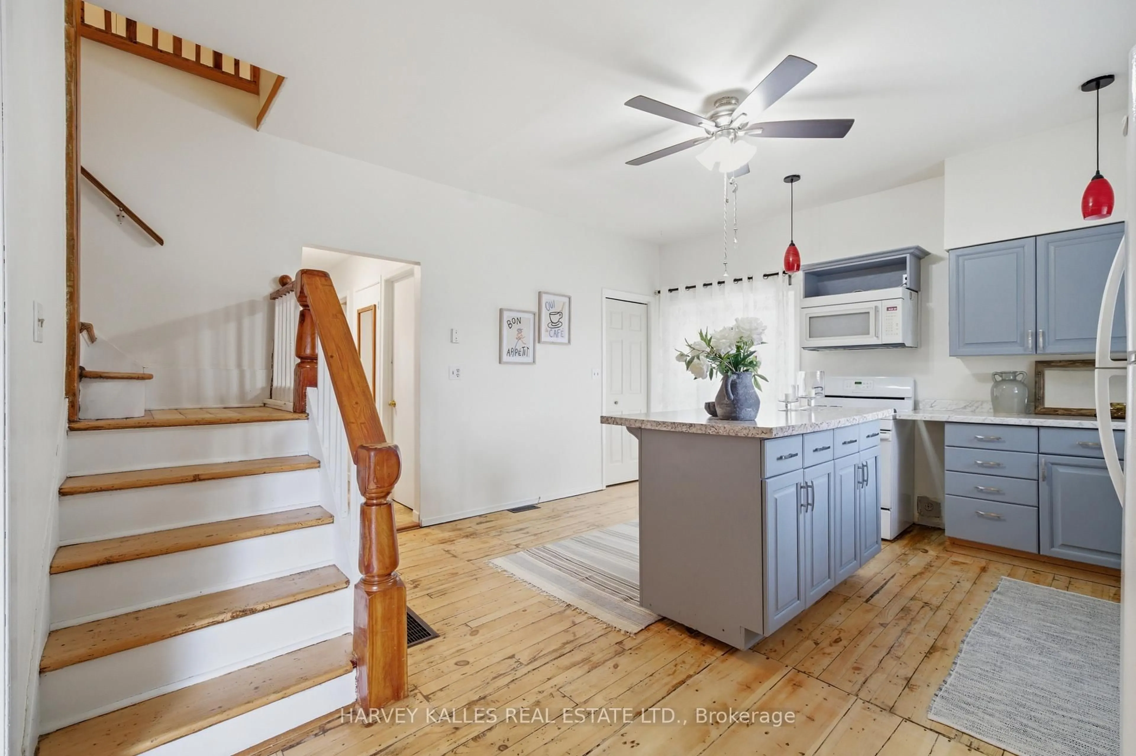 Open concept kitchen, unknown for 46 Banta Rd, Trent Hills Ontario K0K 3K0