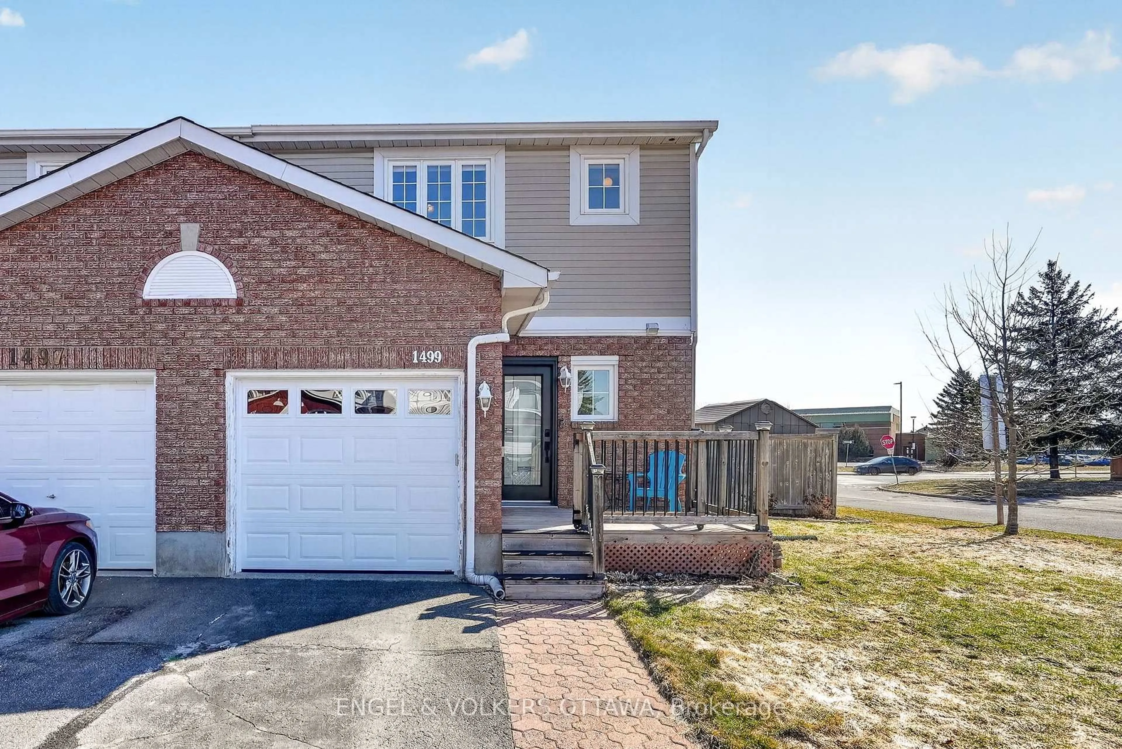 Home with brick exterior material, street for 1499 Corsham Ave, Ottawa Ontario K4A 3M6