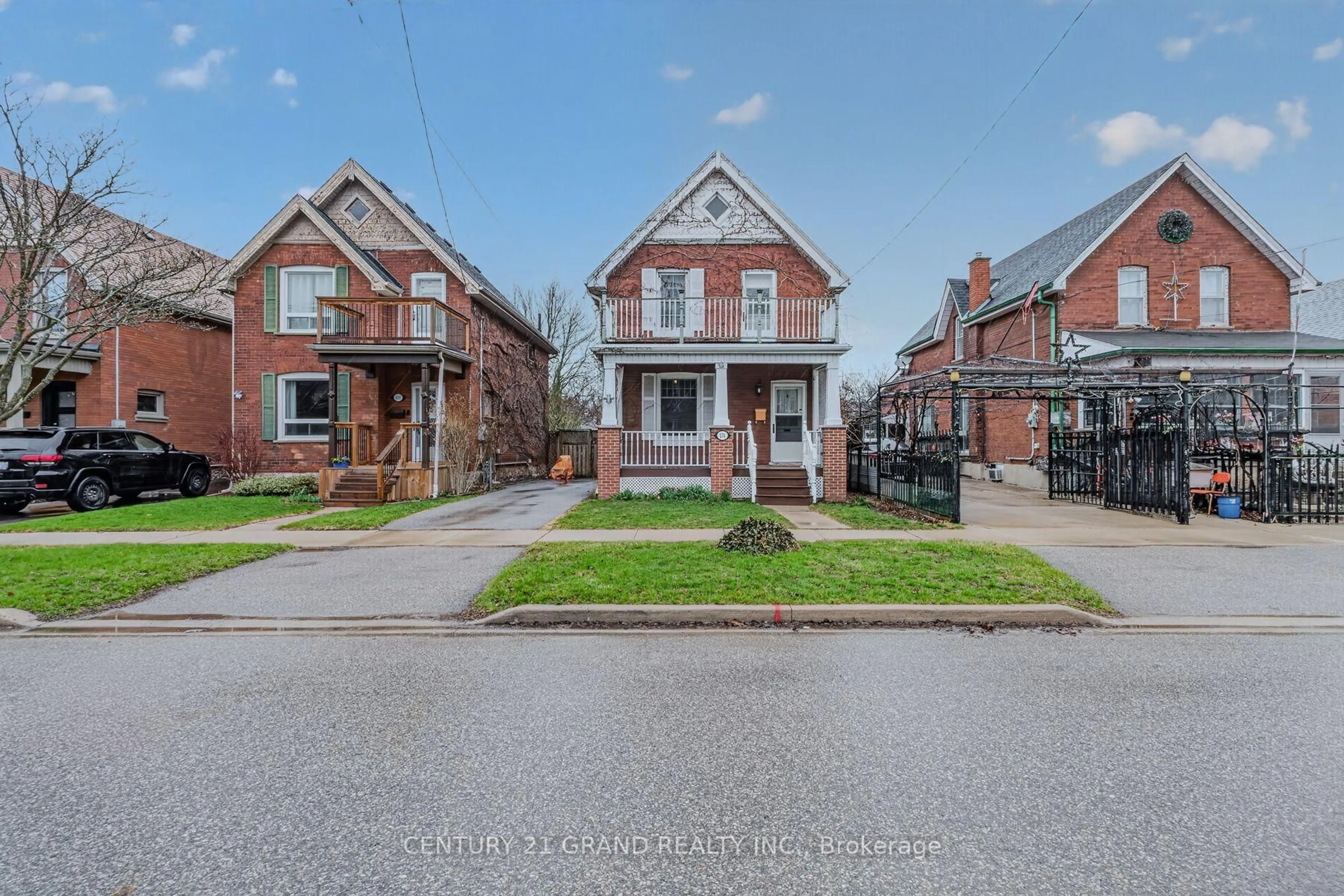 Home with brick exterior material, street for 174 Marlborough St, Brantford Ontario N3S 4S9