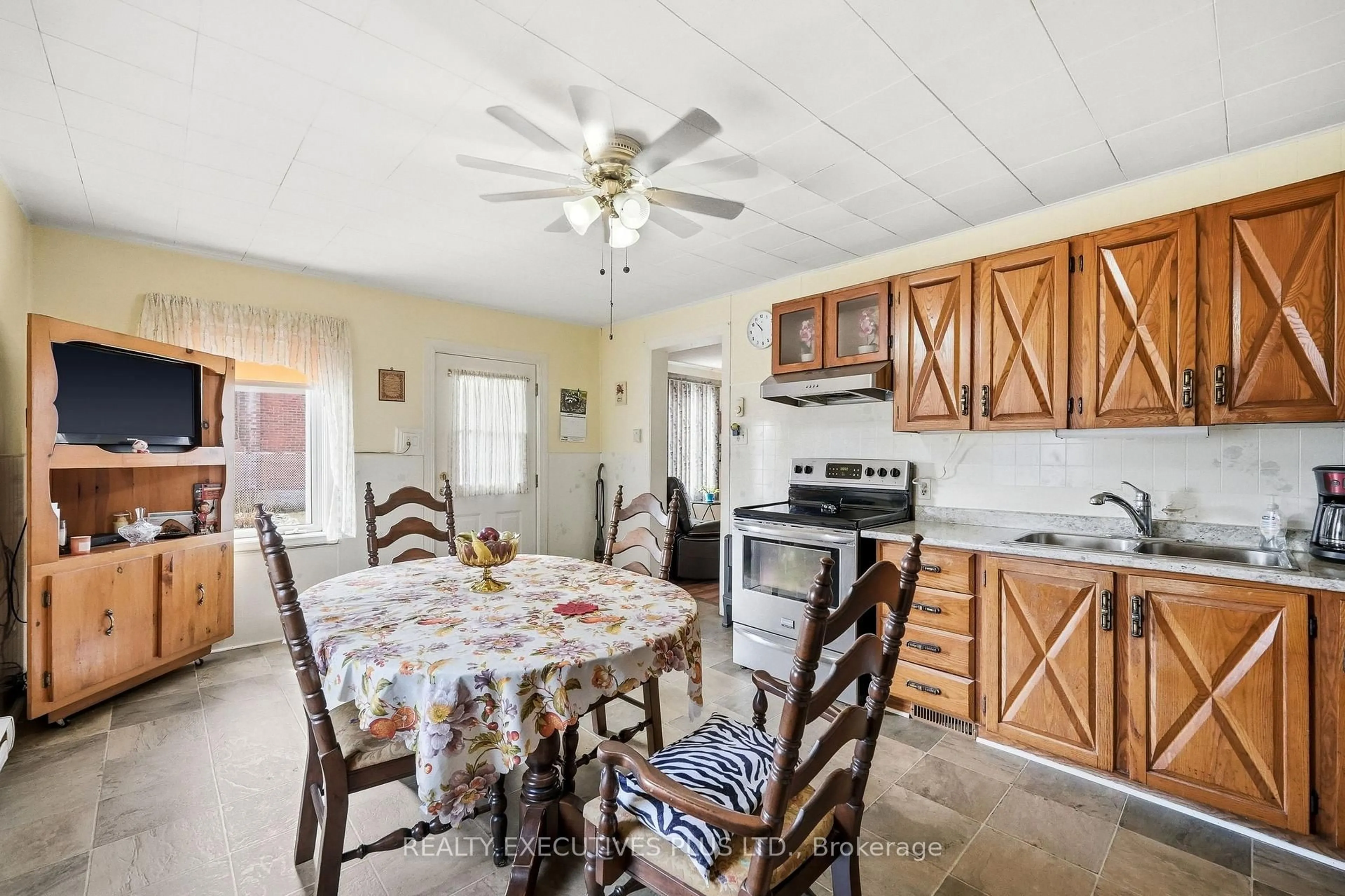 Unknown for 3721 Champlain St, Clarence-Rockland Ontario K0A 1E0