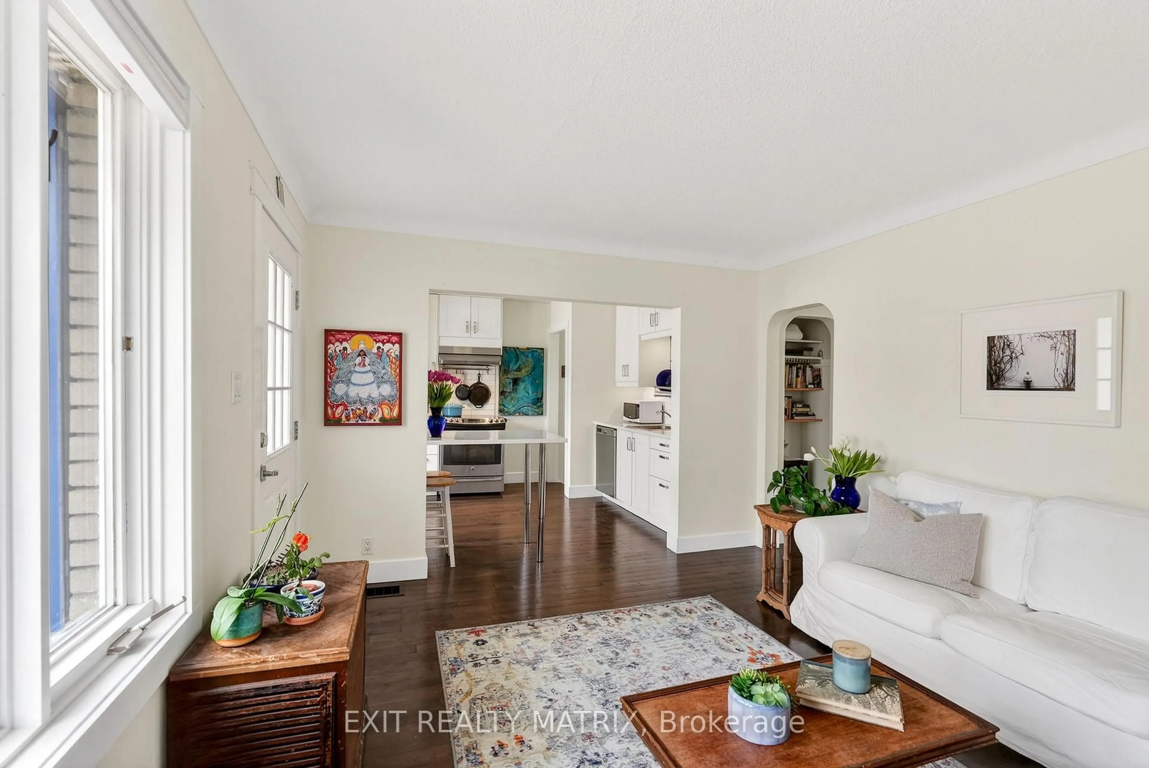 Living room with furniture, unknown for 300 St. Jacques St, Ottawa Ontario K1L 5G5