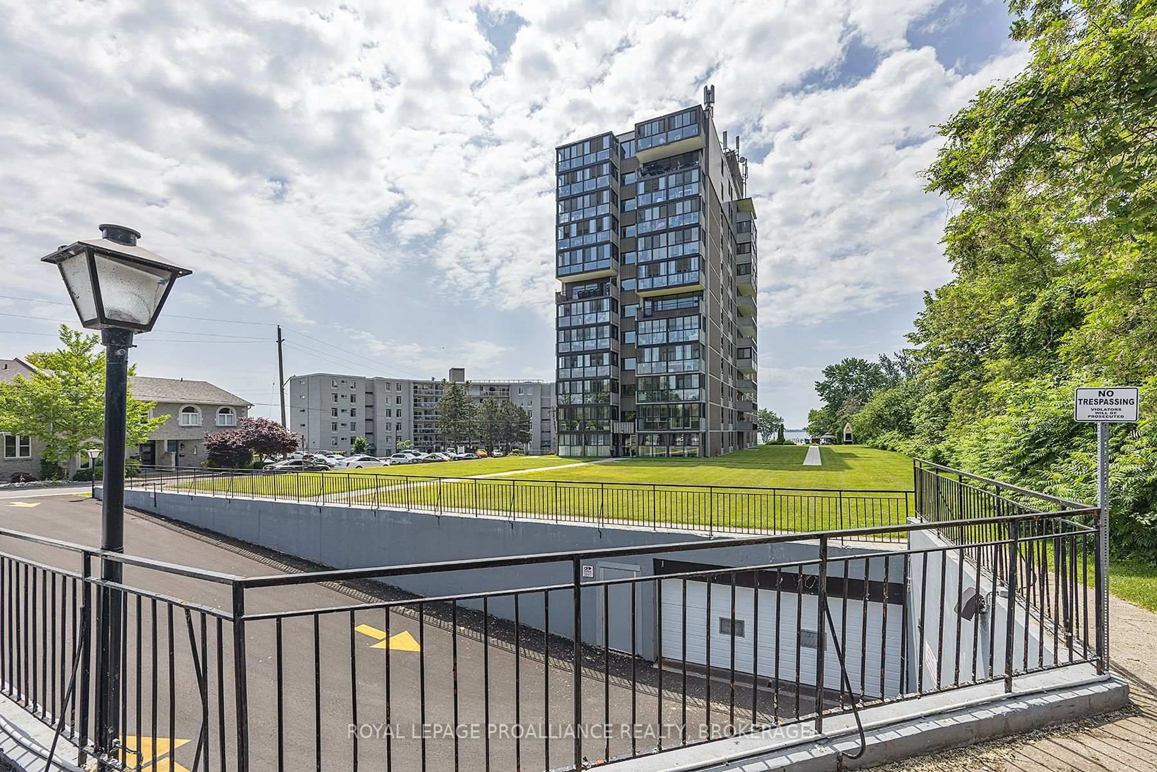 Unknown for 2 Mowat Ave #903, Kingston Ontario K7M 1K1