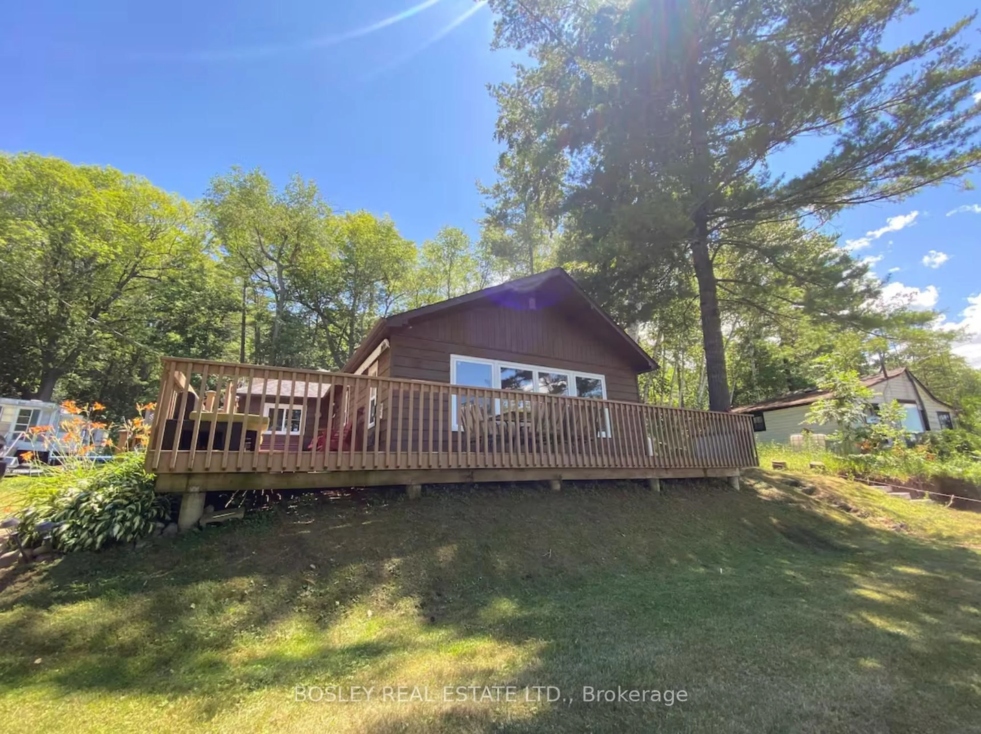 A pic from outside/outdoor area/front of a property/back of a property/a pic from drone, water/lake/river/ocean view for 8018 Tait's Beach Rd #135, Hamilton Township Ontario K0L 1E0