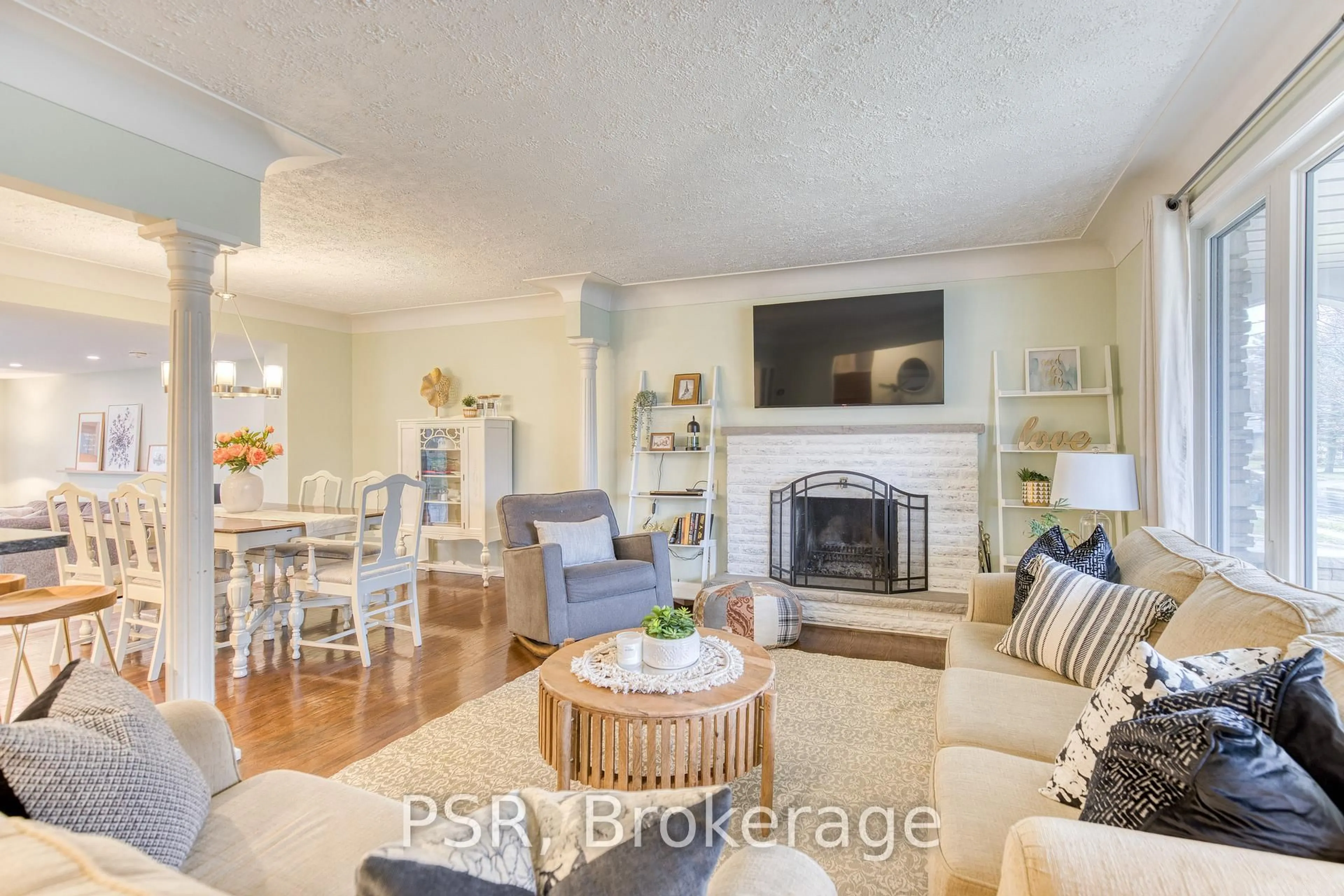 Living room with furniture, unknown for 36 Randerson Ave, Kitchener Ontario N2H 3L9